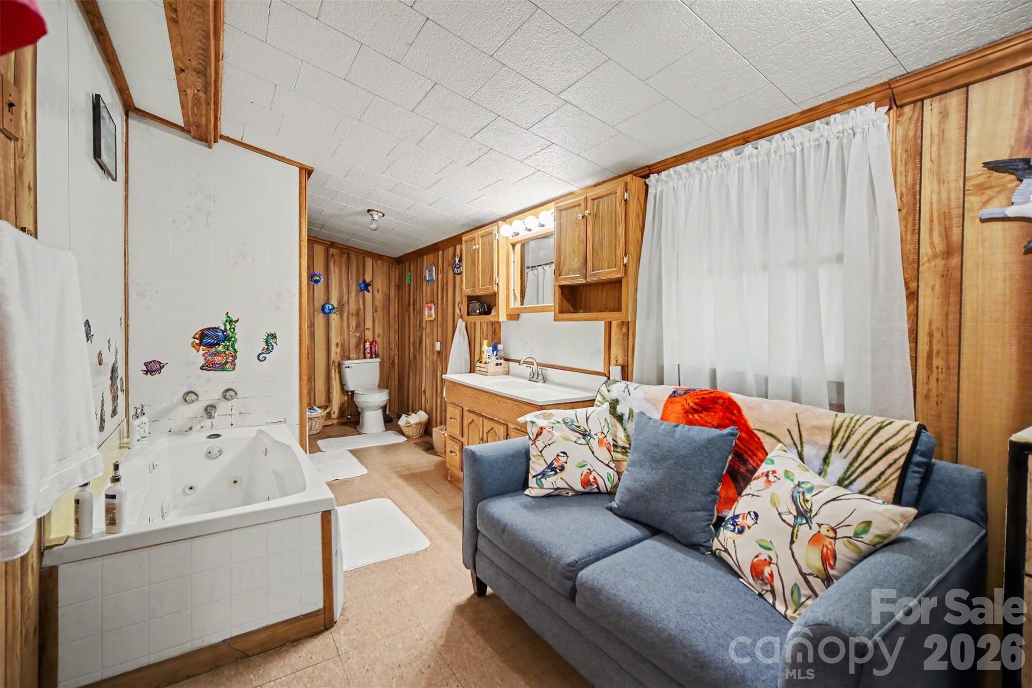 260 Cherrywood Lane — Sharon