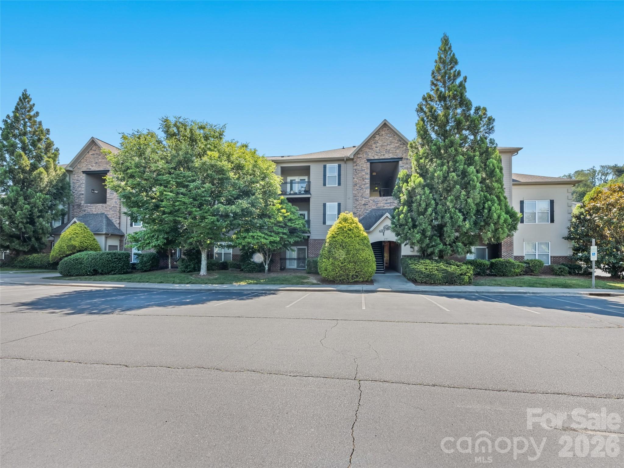 291 Brickton Village Circle #207 — Fletcher