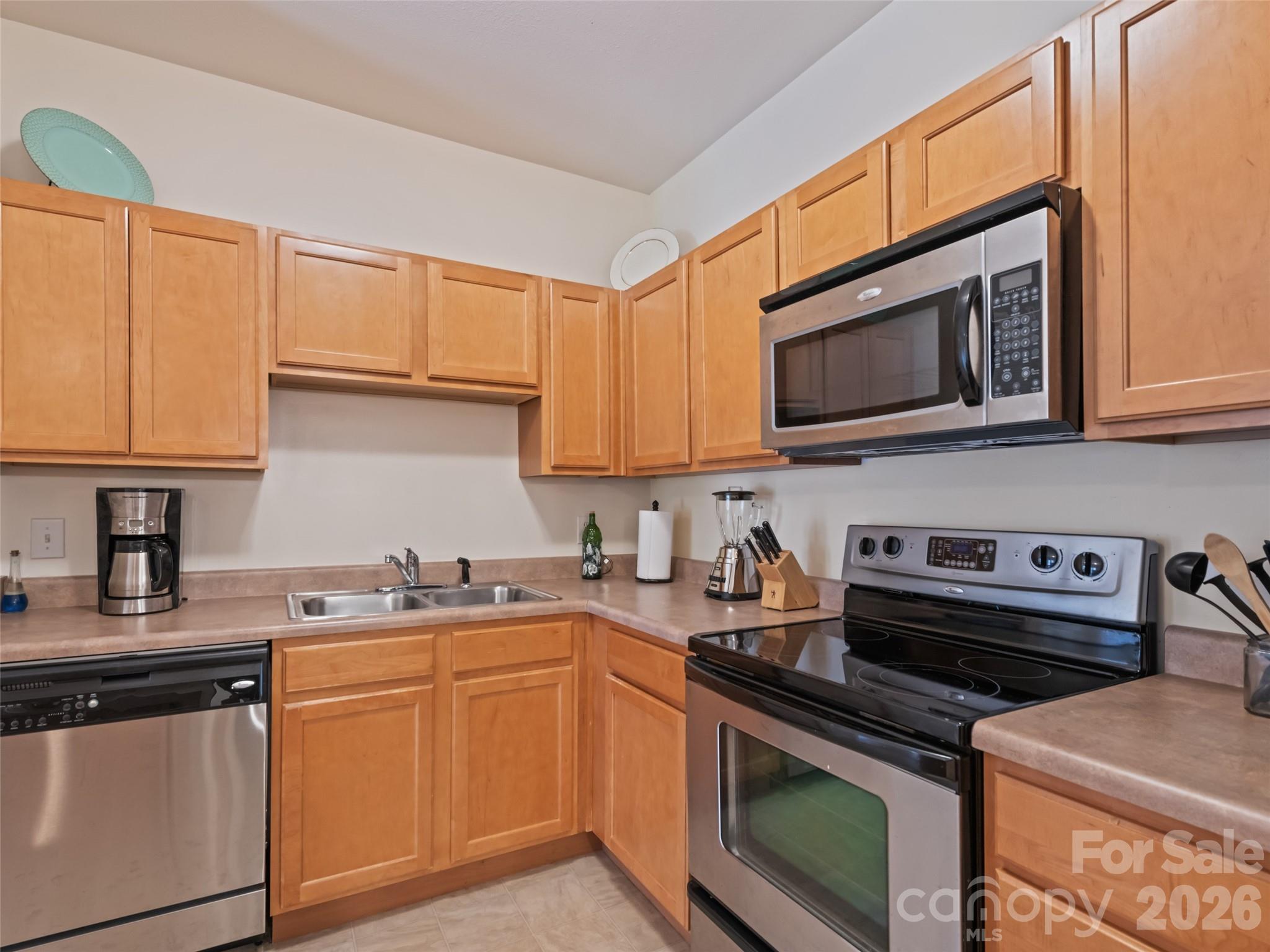 291 Brickton Village Circle #207 — Fletcher