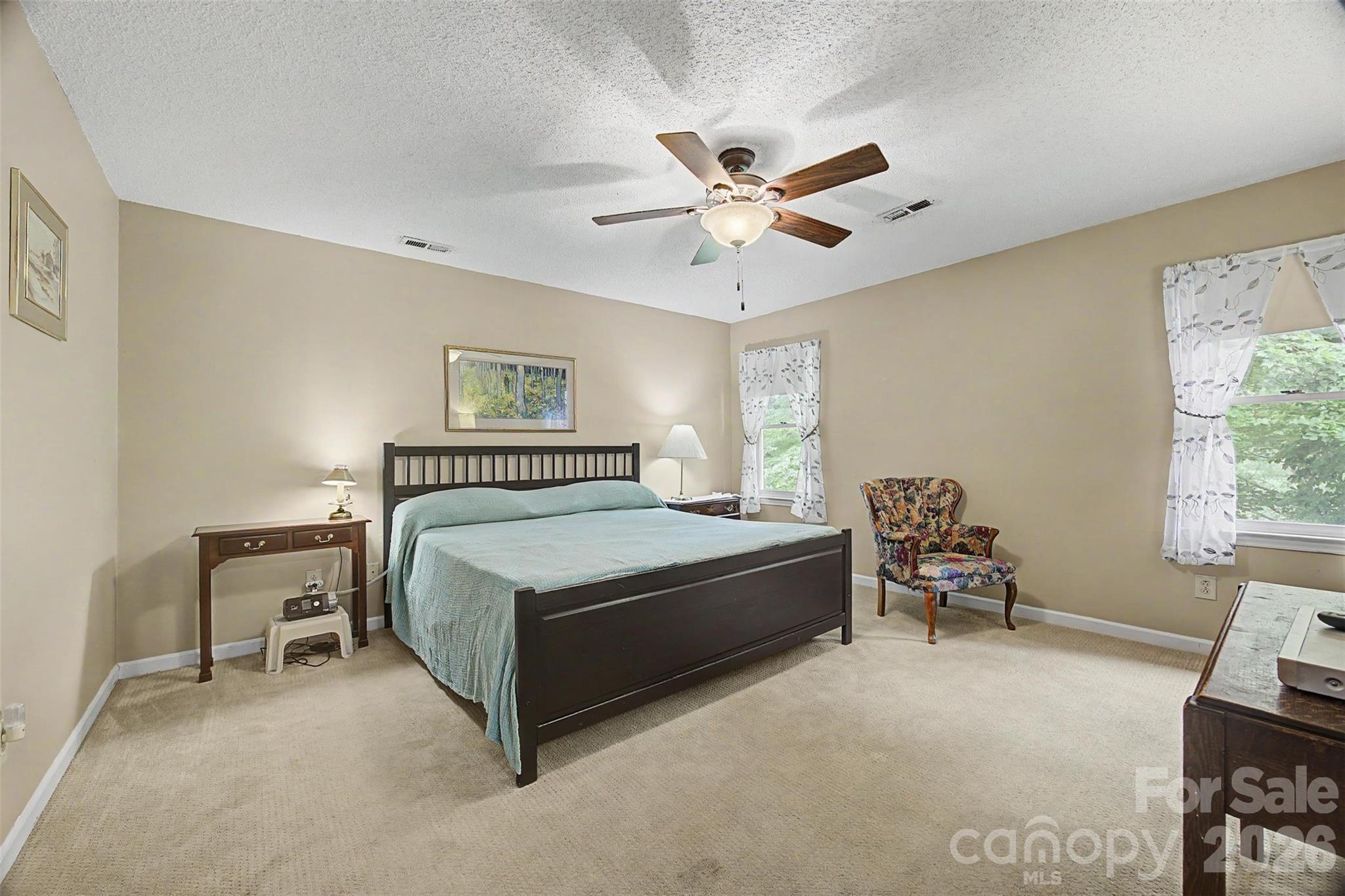 402 S Providence Road — Waxhaw
