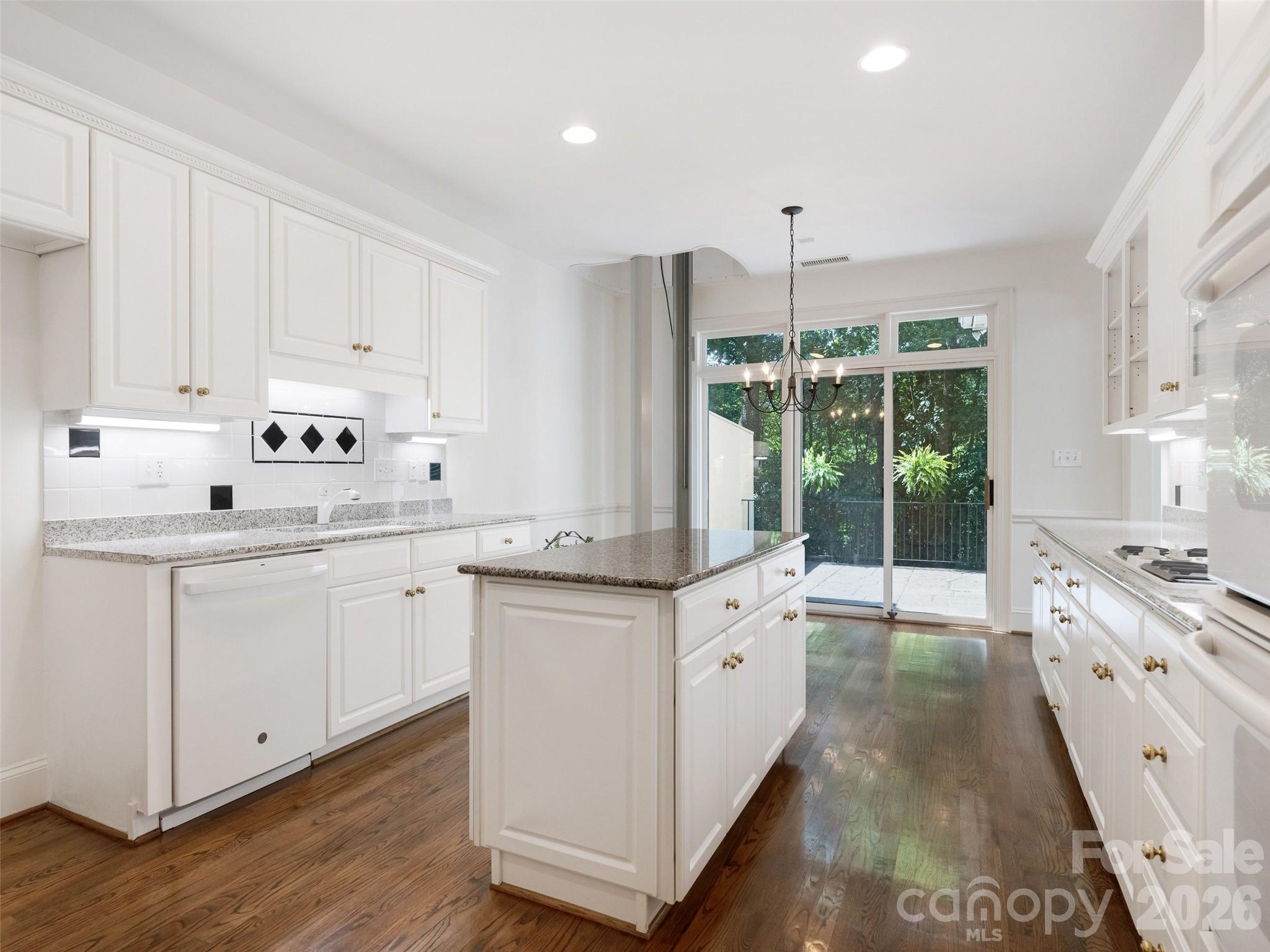 8952 Challis Hill Lane — Charlotte