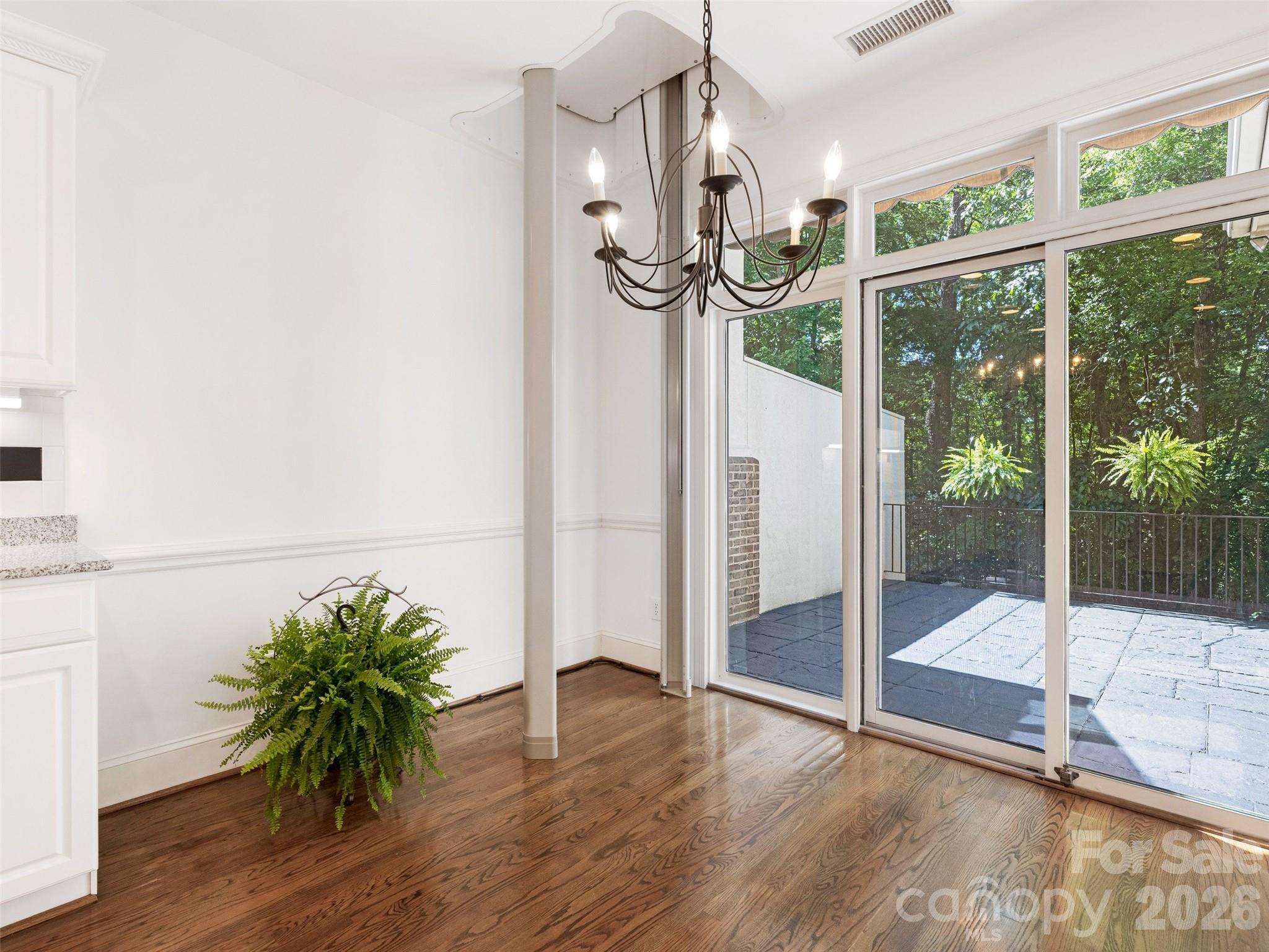 8952 Challis Hill Lane — Charlotte