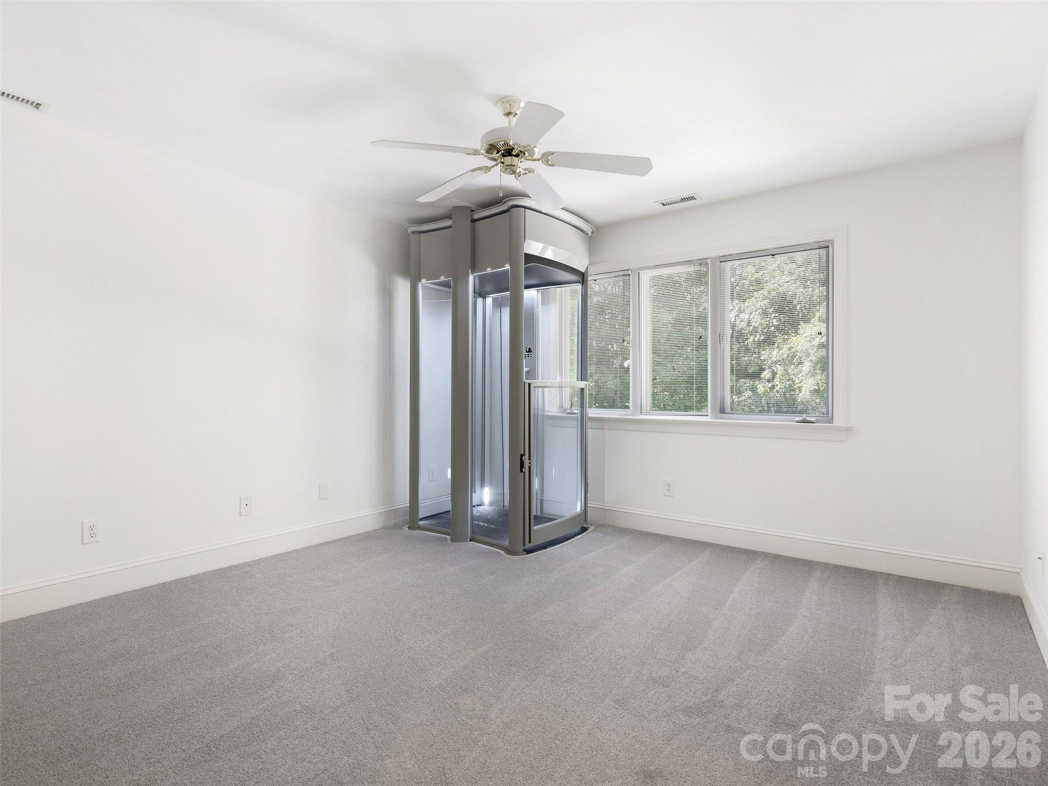 8952 Challis Hill Lane — Charlotte