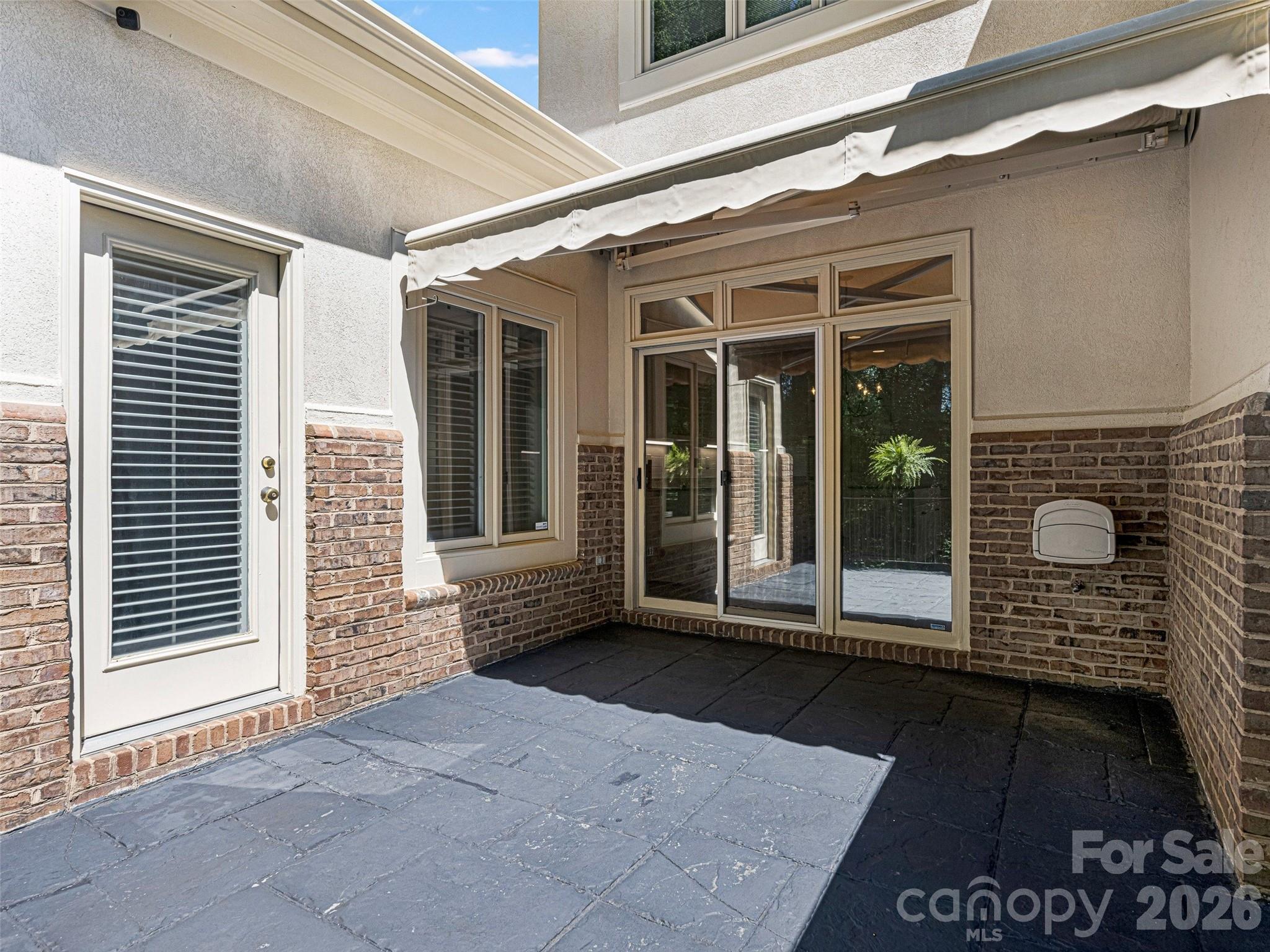 8952 Challis Hill Lane — Charlotte