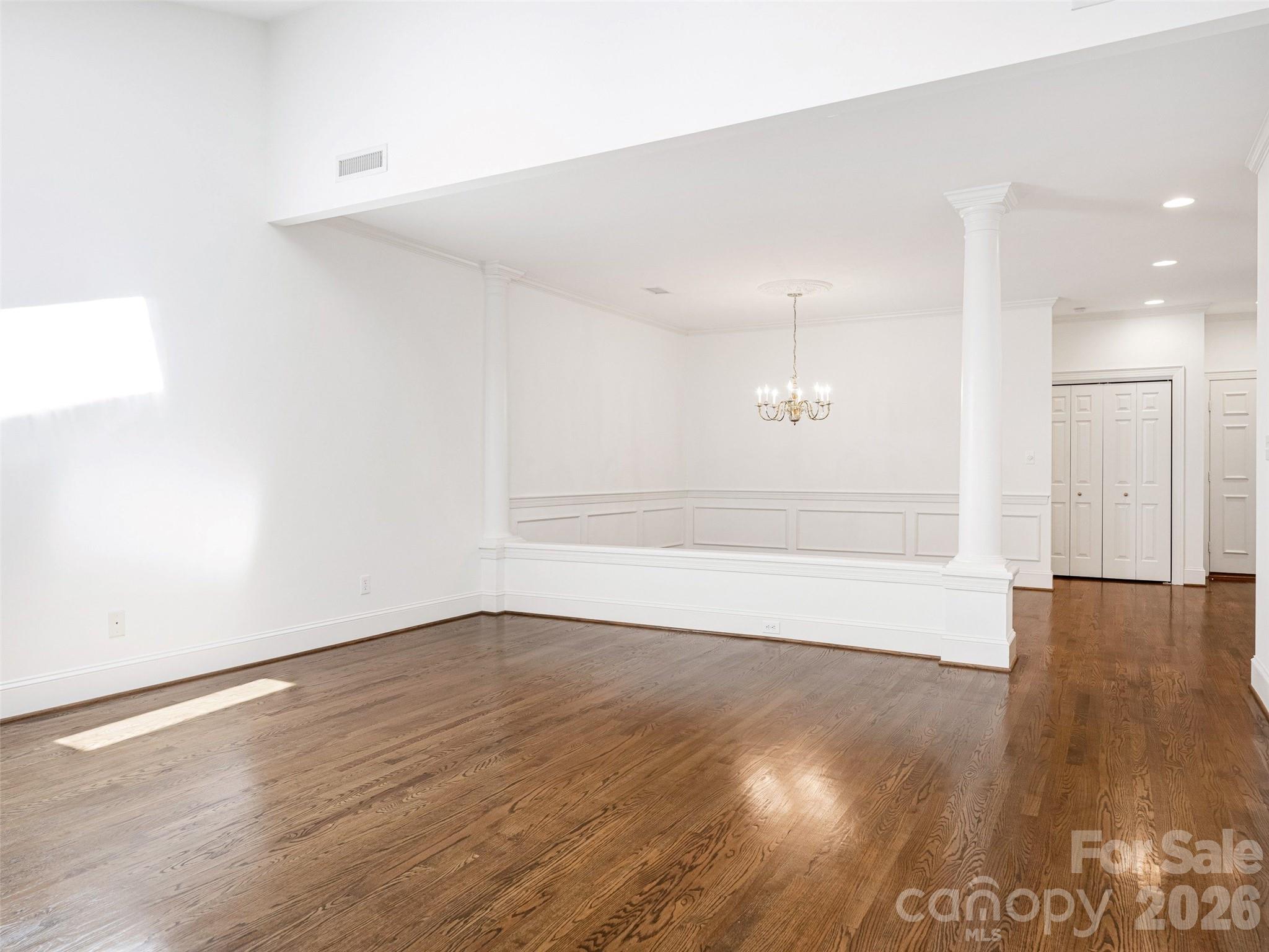 8952 Challis Hill Lane — Charlotte