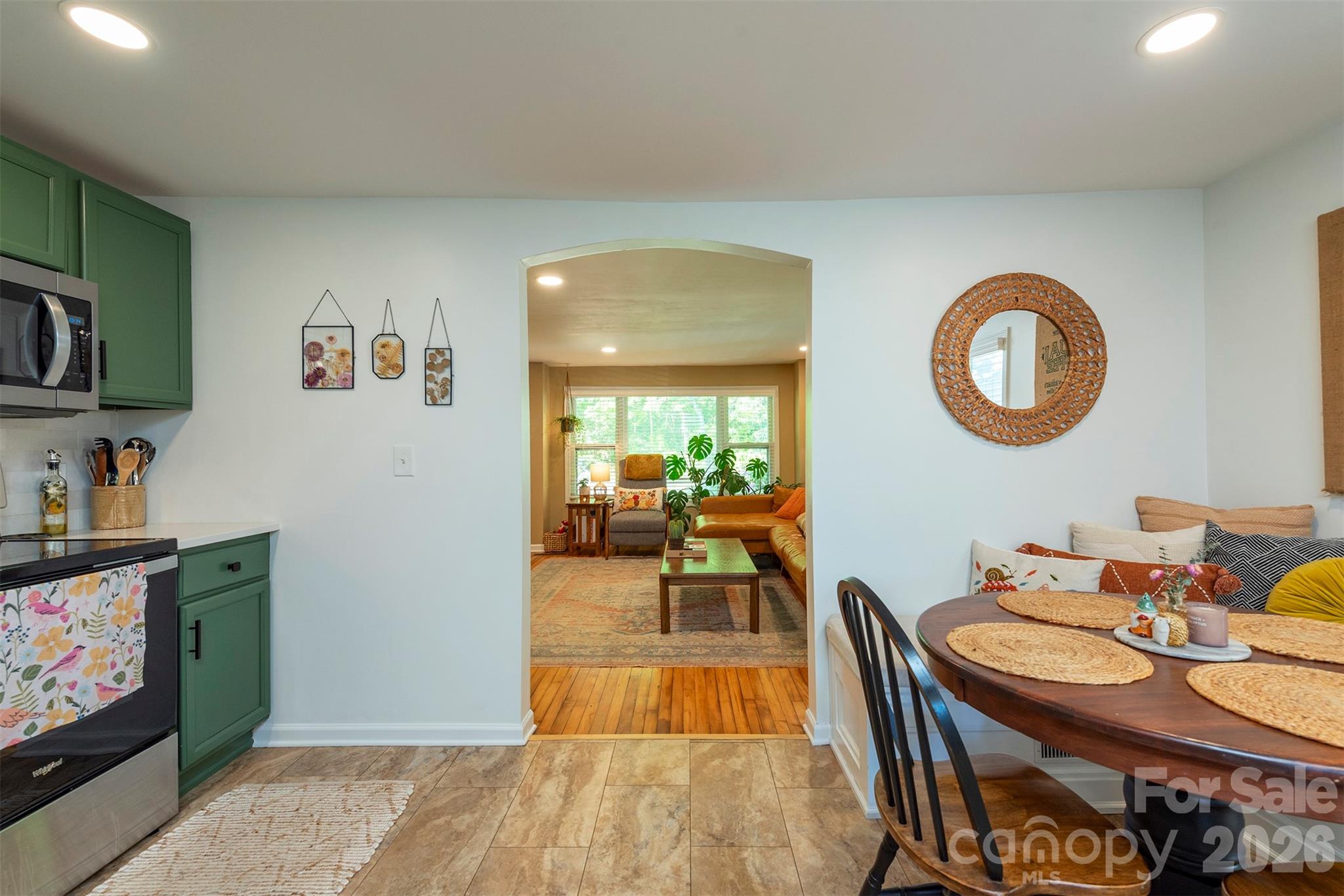 21 Hi Alta Avenue — Asheville