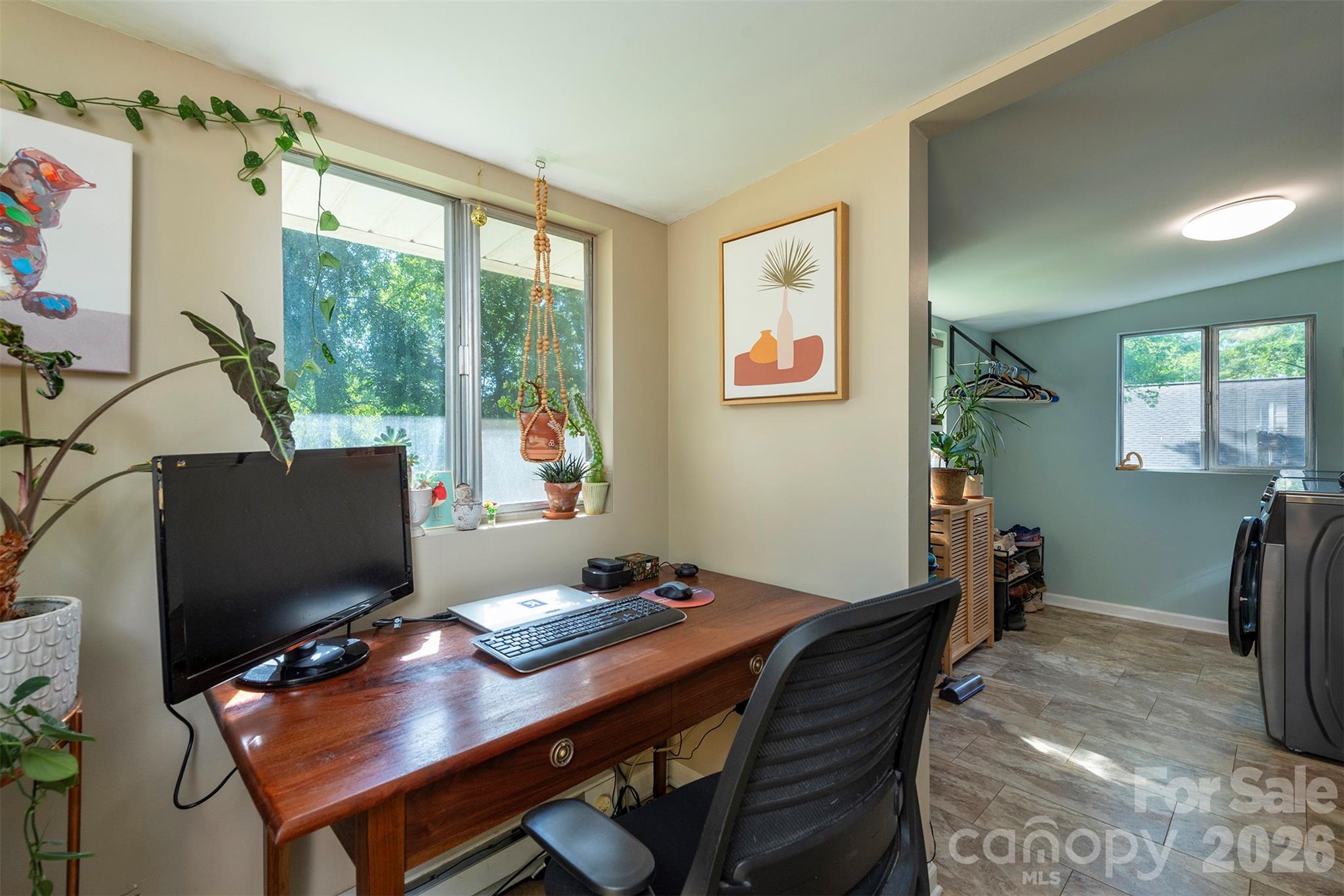 21 Hi Alta Avenue — Asheville