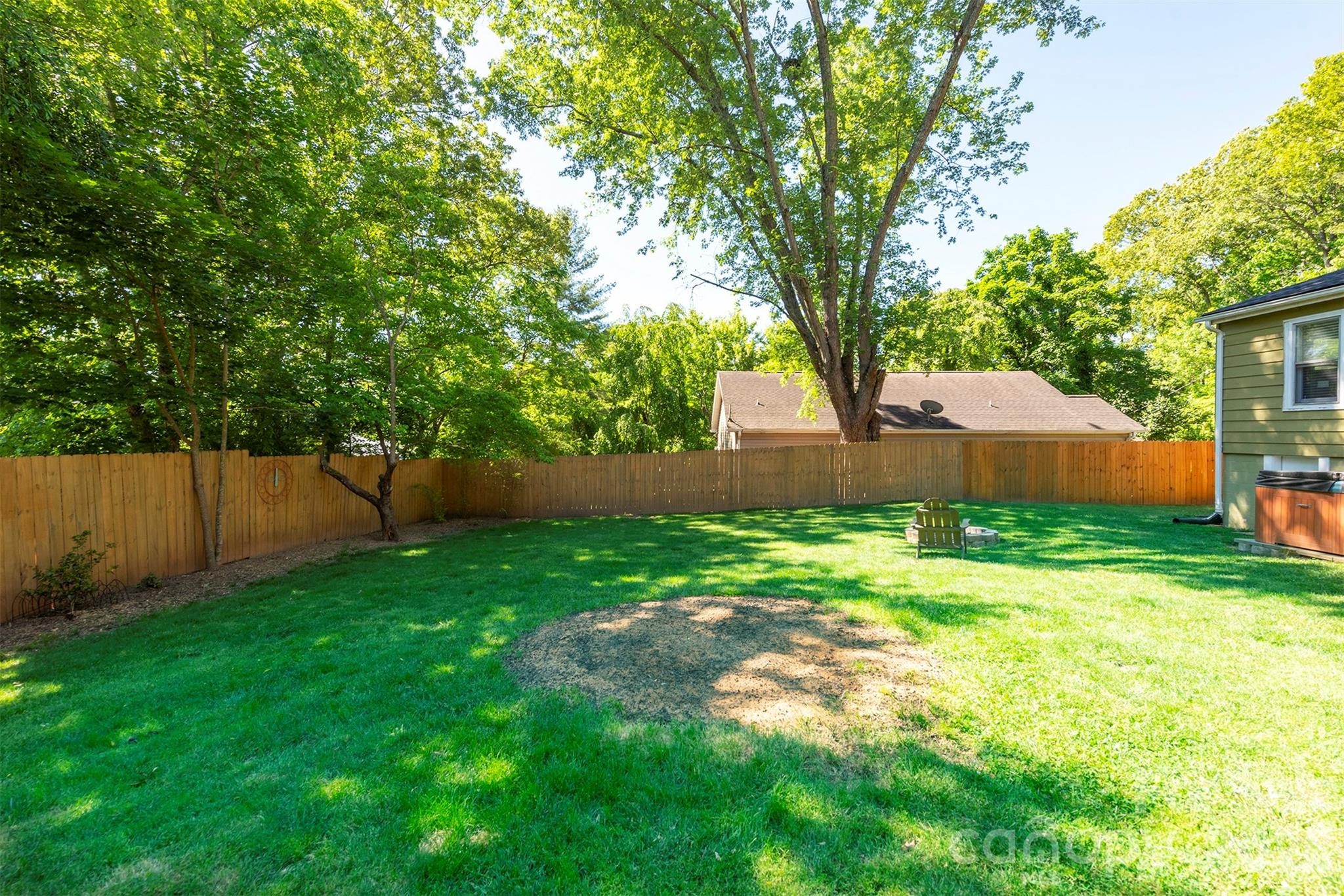 21 Hi Alta Avenue — Asheville