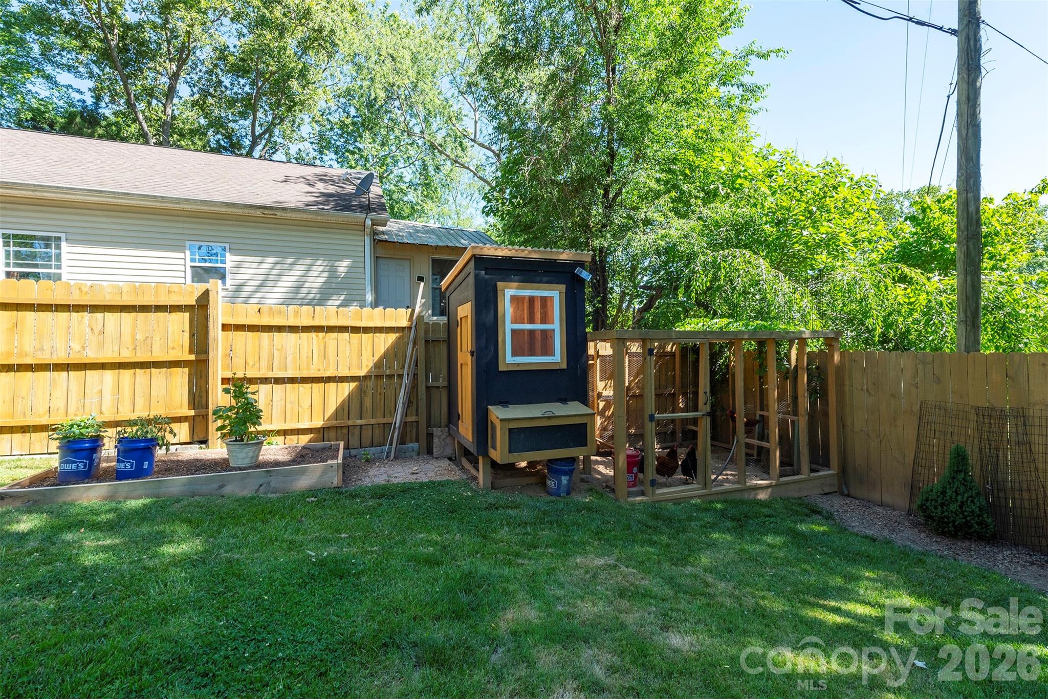 21 Hi Alta Avenue — Asheville