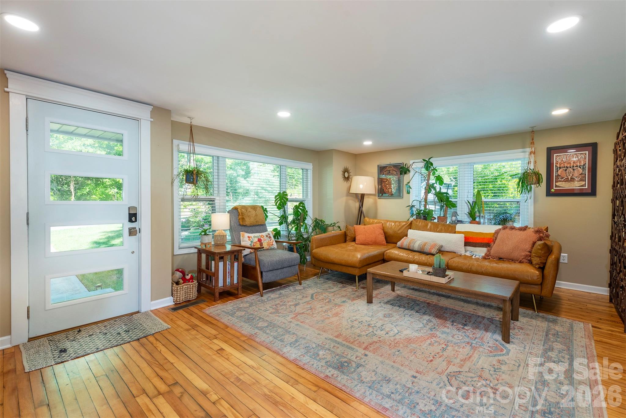 21 Hi Alta Avenue — Asheville