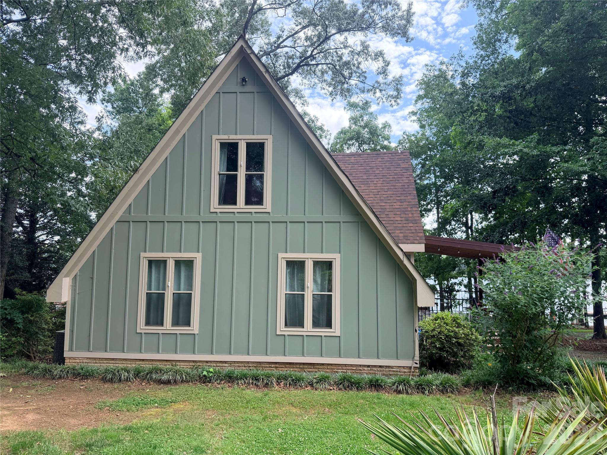 830 Mainsail Road — Salisbury