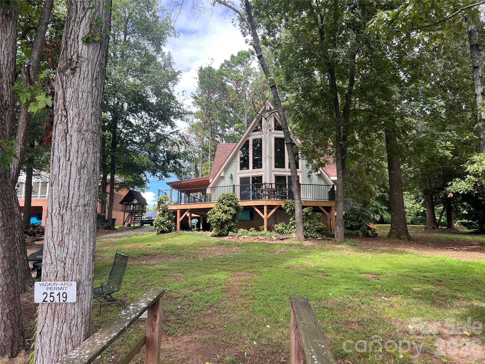 830 Mainsail Road — Salisbury