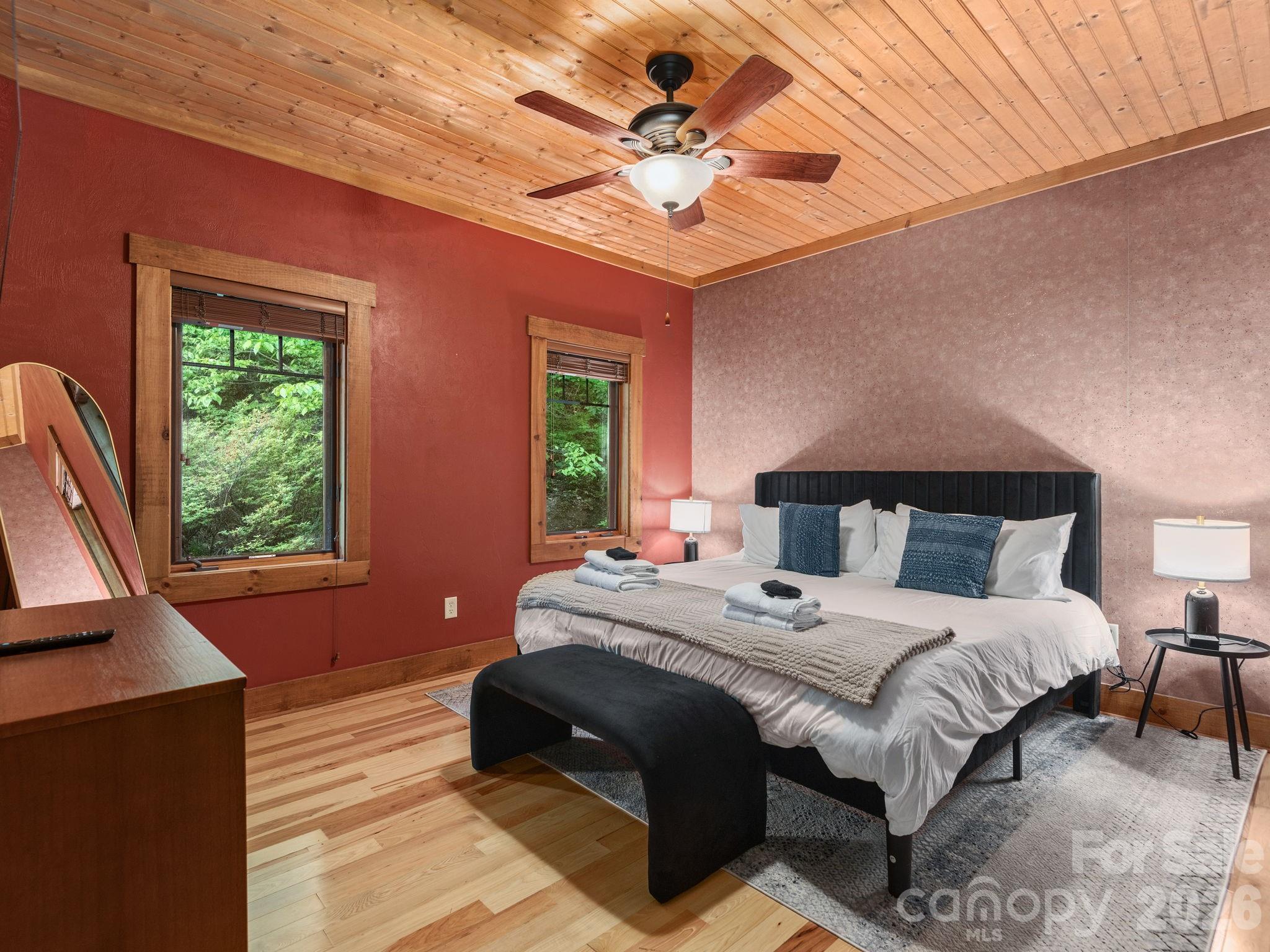 39 Great Aspen Way — Black Mountain