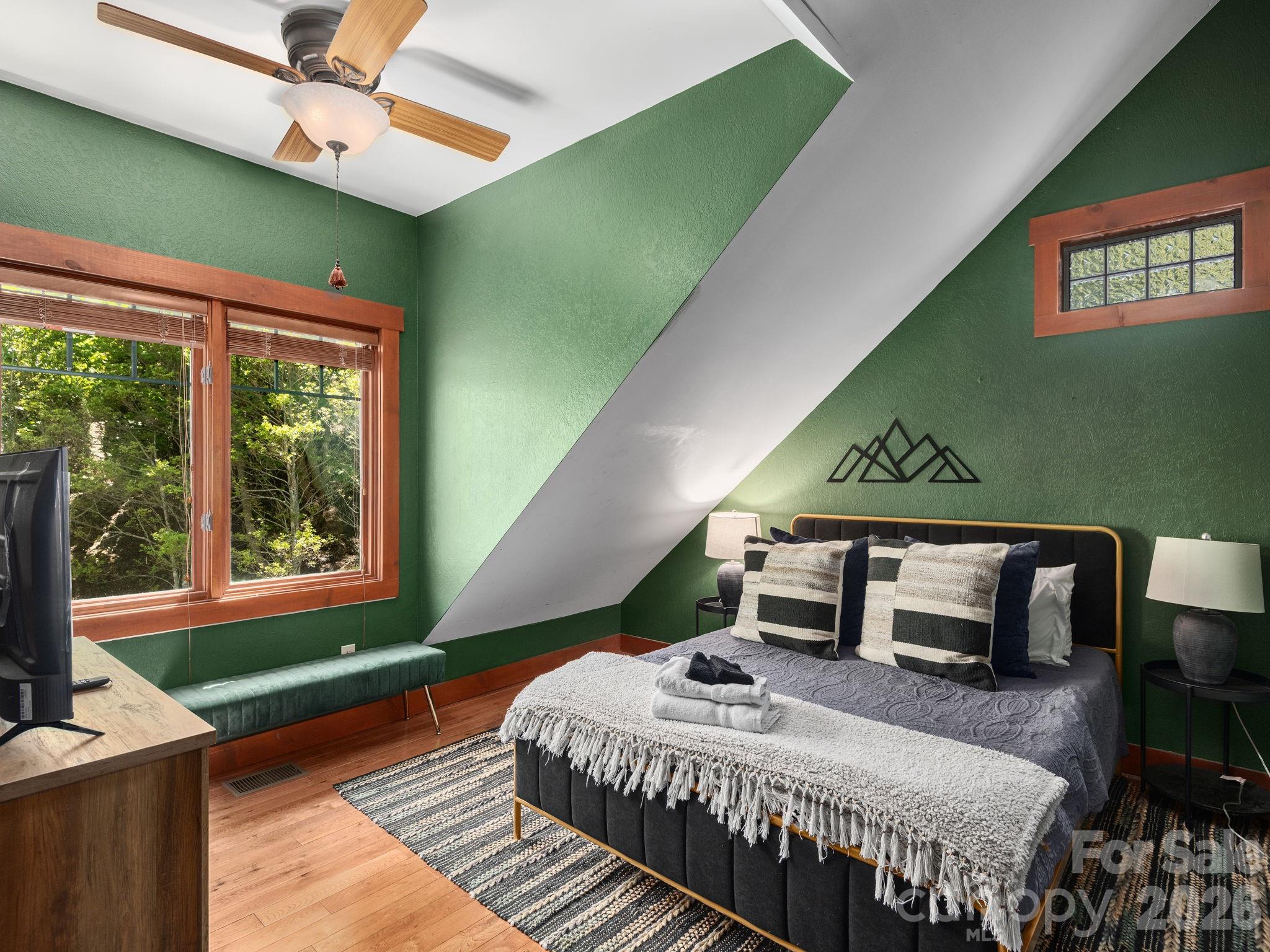 39 Great Aspen Way — Black Mountain