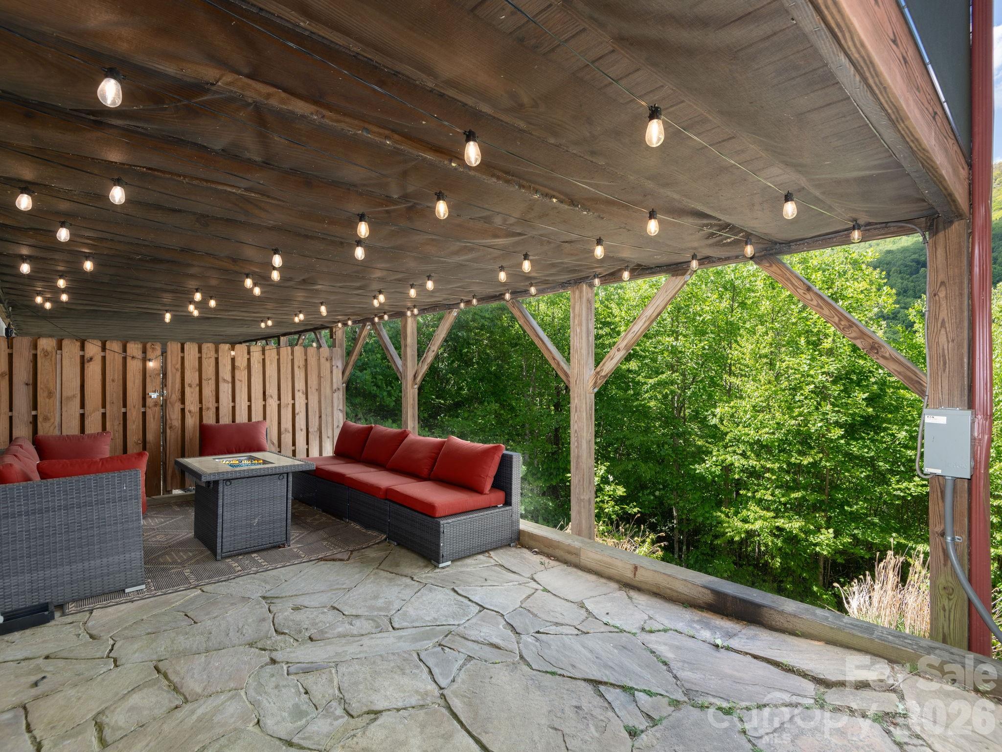 39 Great Aspen Way — Black Mountain