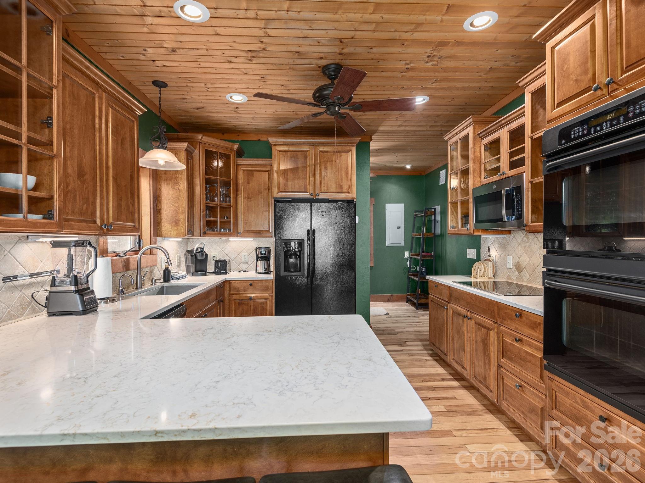 39 Great Aspen Way — Black Mountain