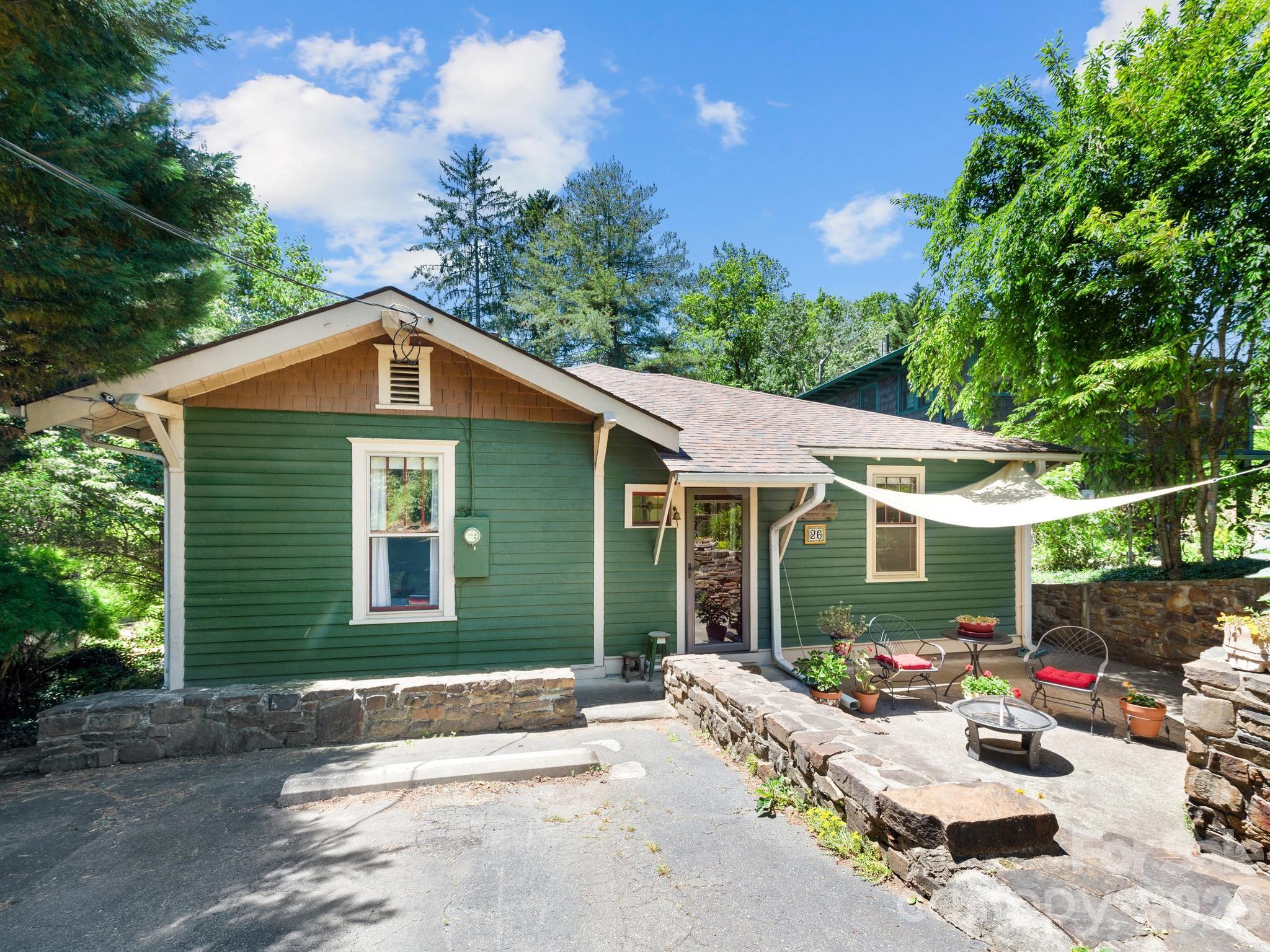 26 Unadilla Alley — Asheville