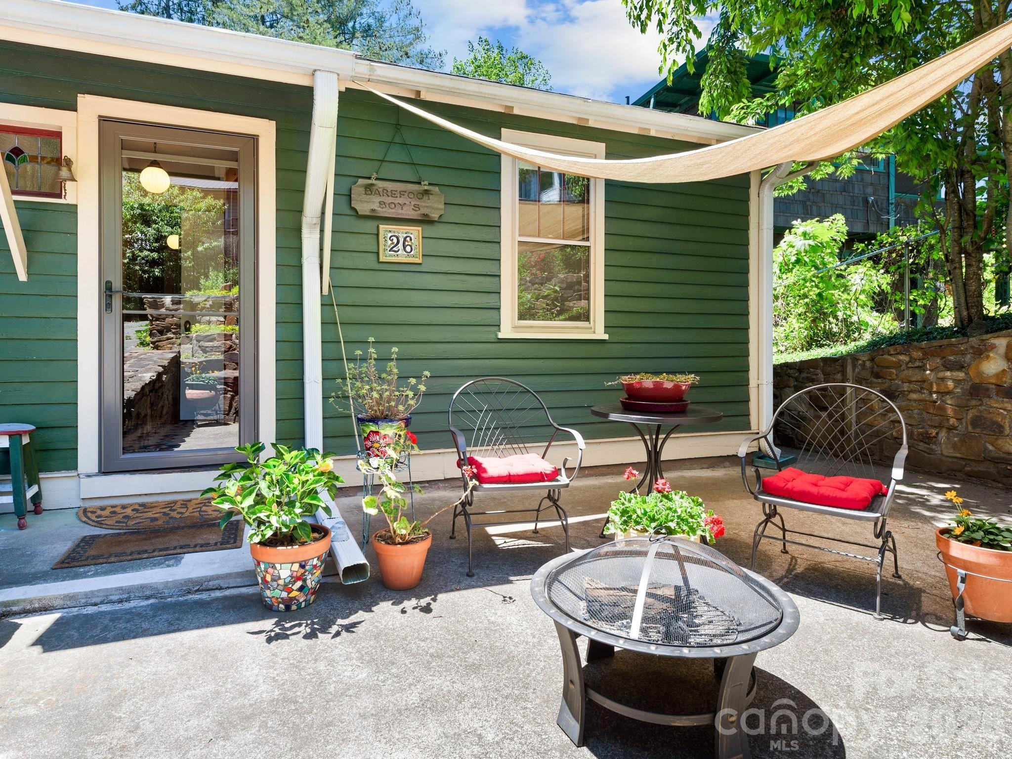 26 Unadilla Alley — Asheville