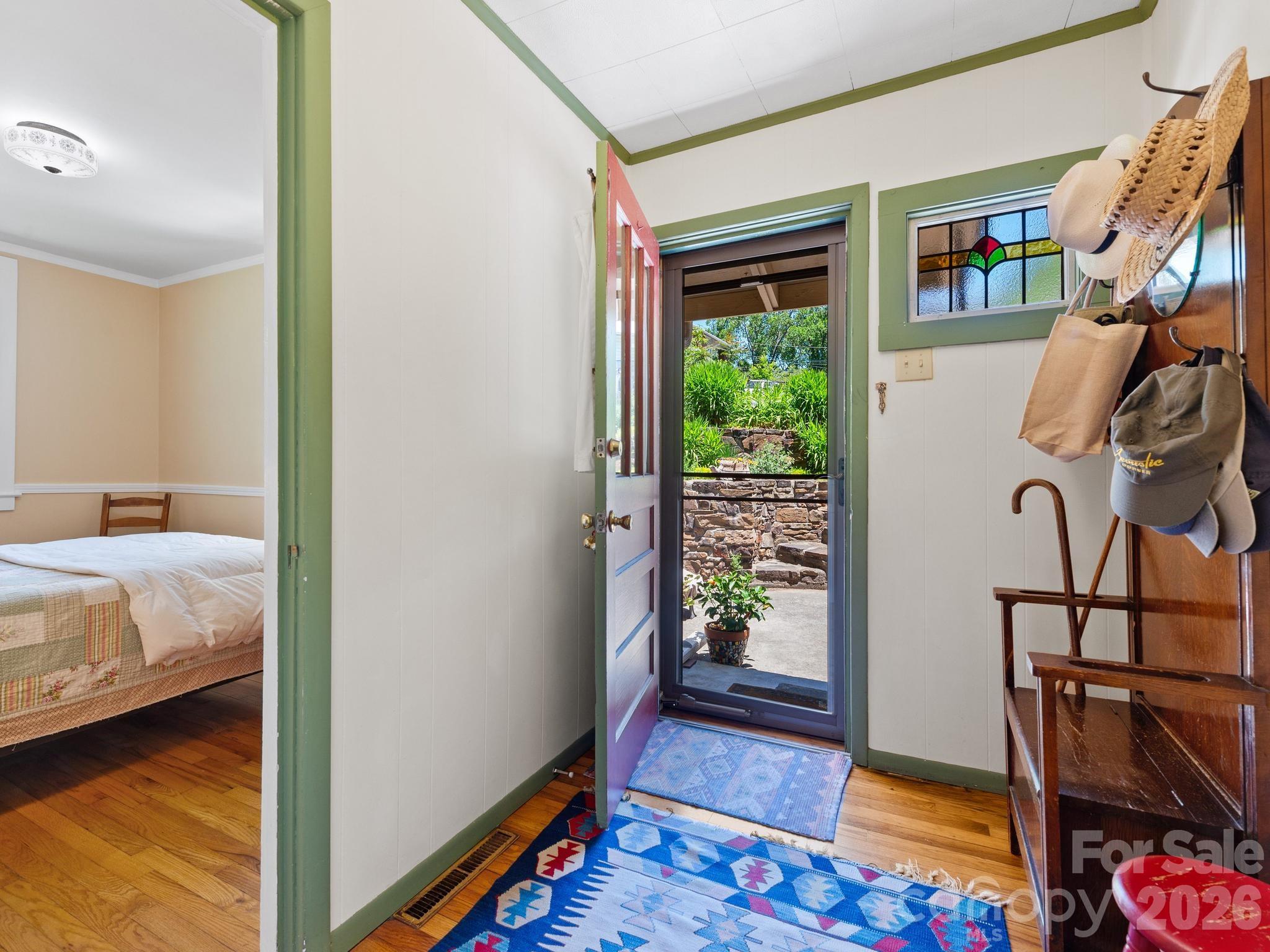 26 Unadilla Alley — Asheville