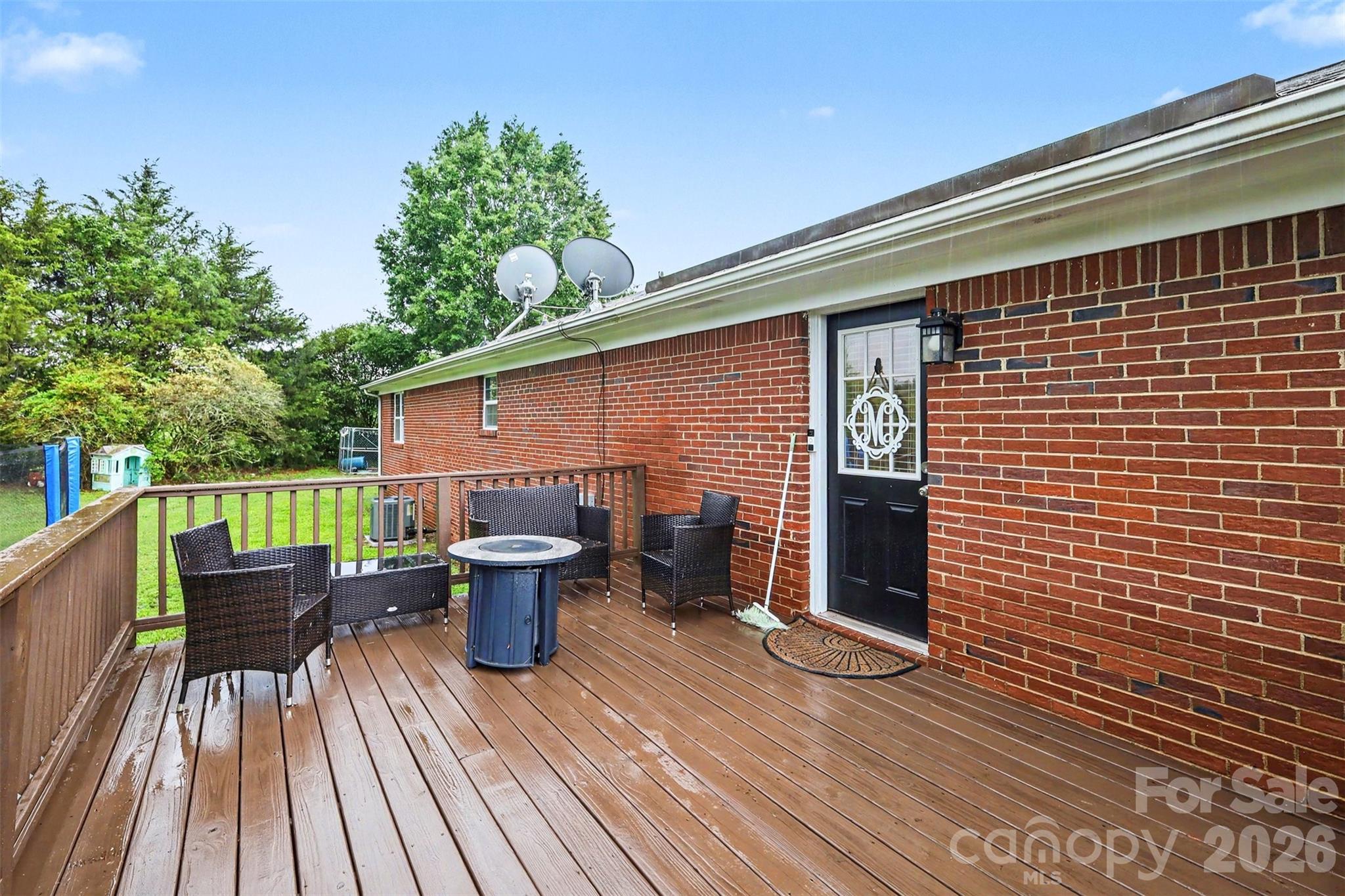 2219 Rock Rest Road — Wingate