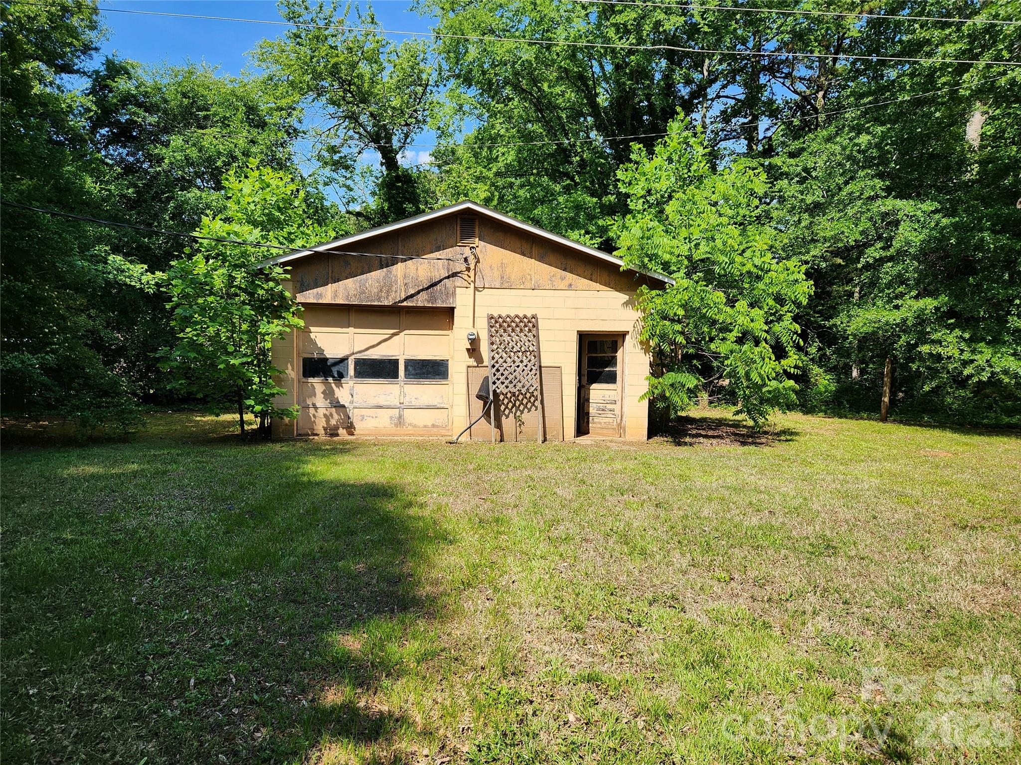 3136 Philadelphia Church Road — Lincolnton