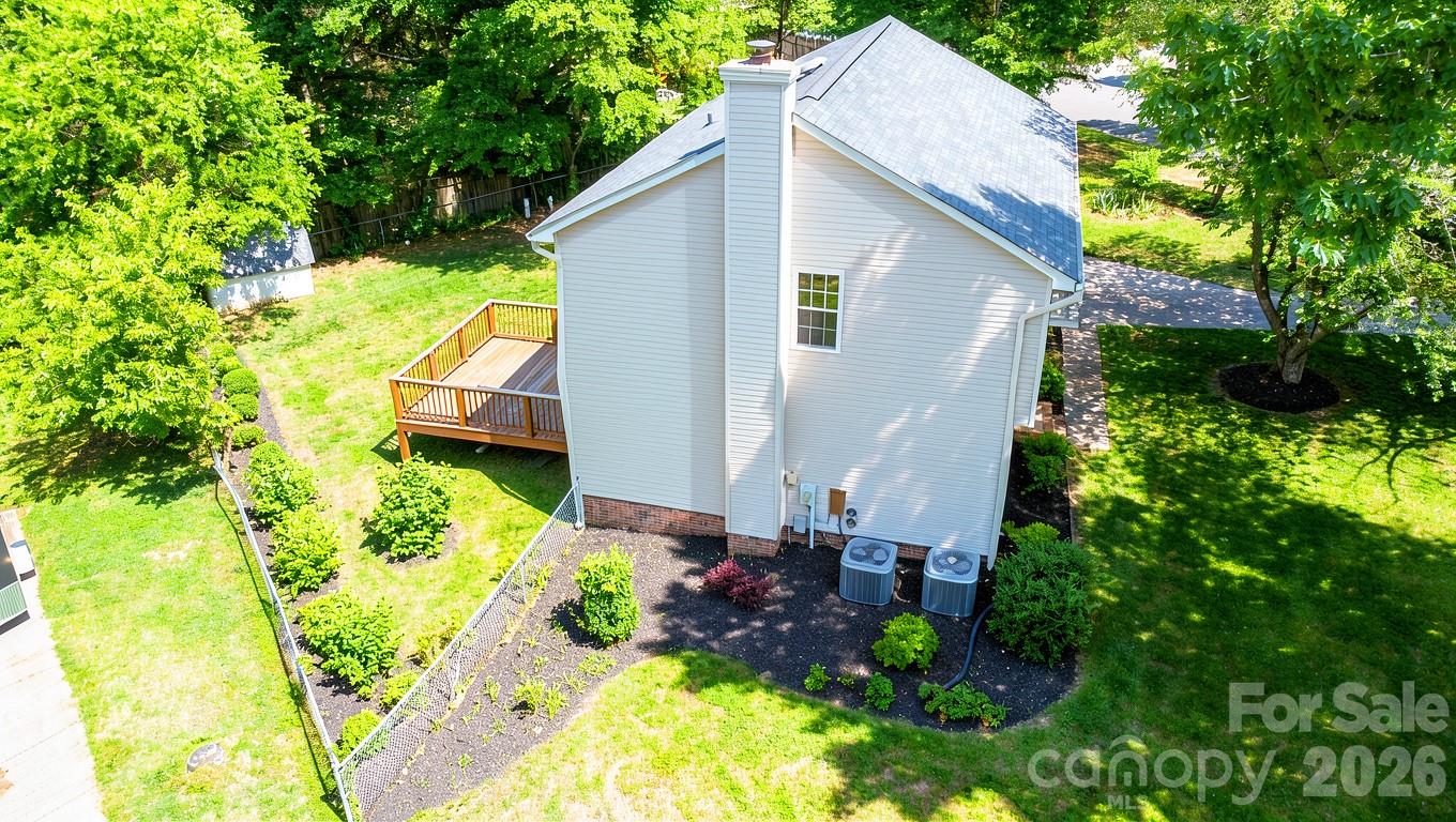 7218 Quail Ridge Drive — Charlotte