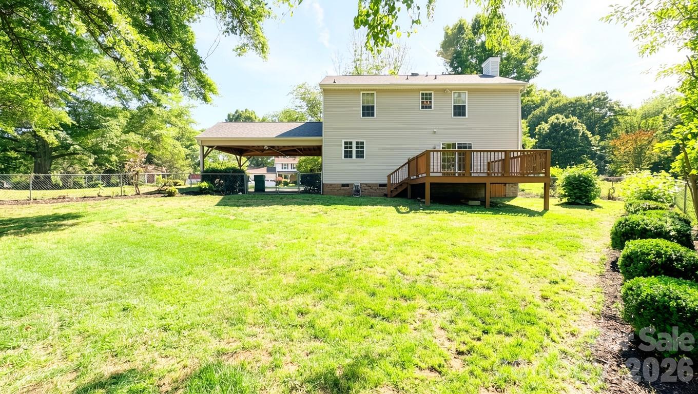 7218 Quail Ridge Drive — Charlotte