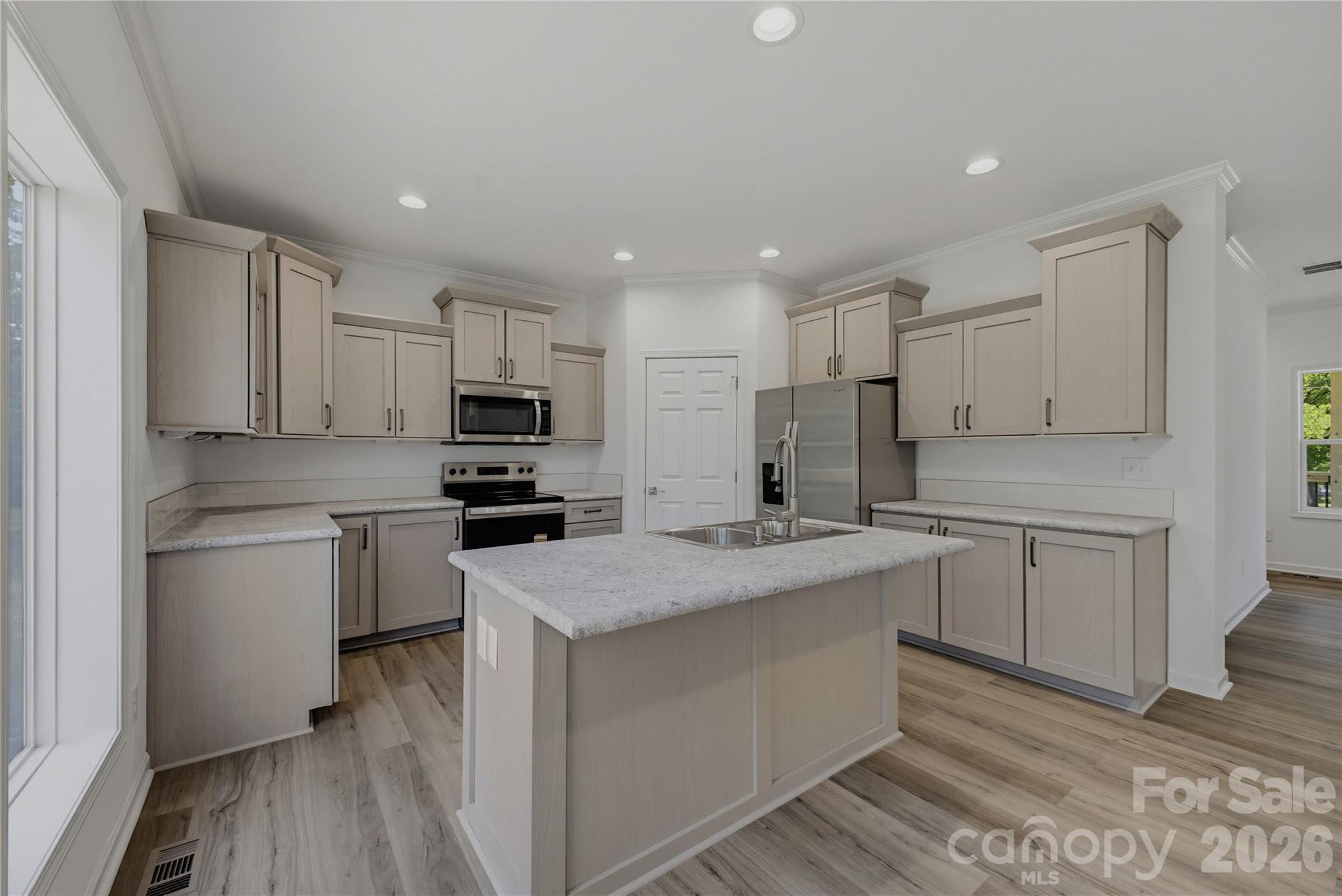 109 Sarah Avenue — Newton
