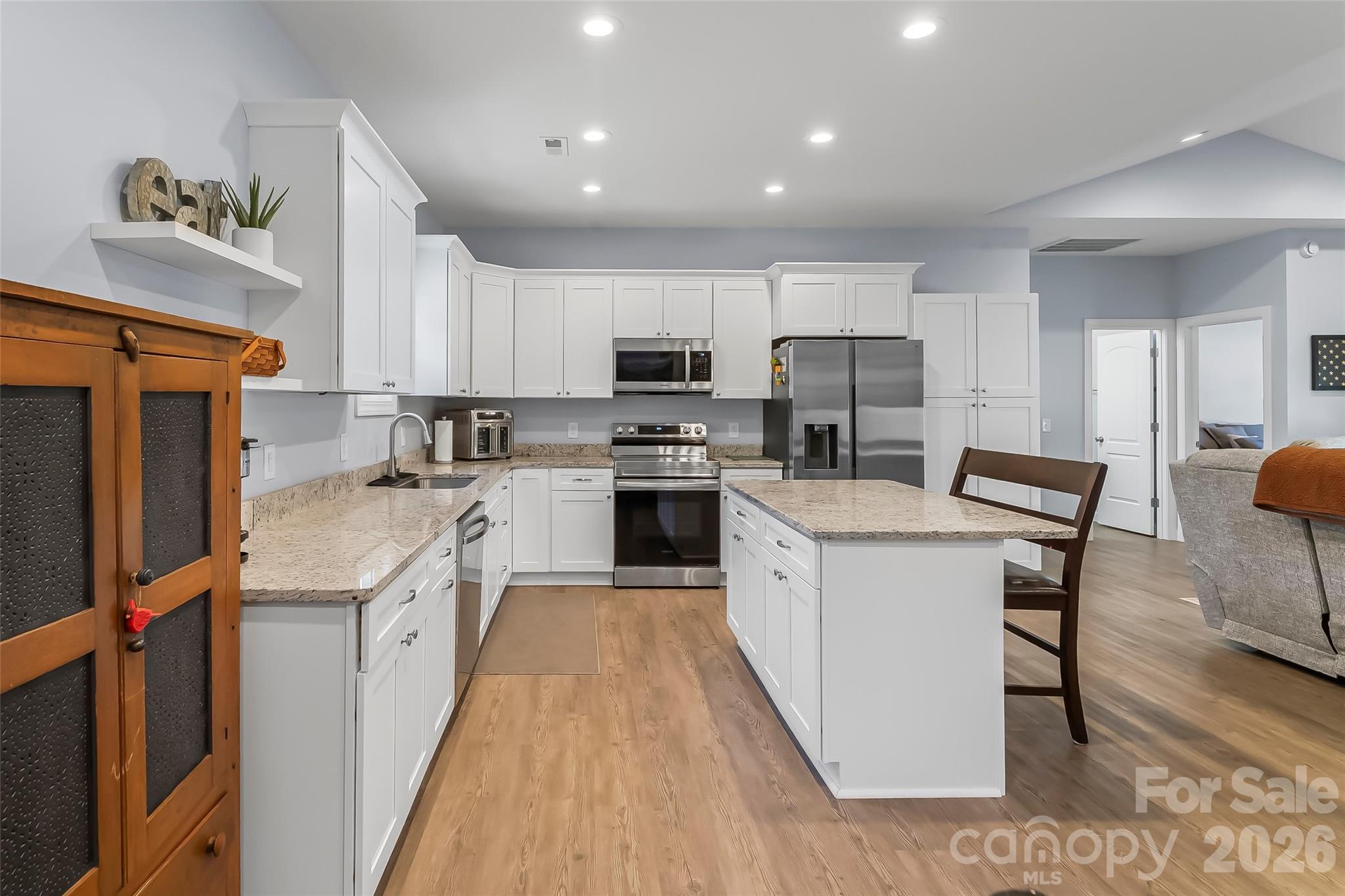 2455 Saratoga Run — Morganton