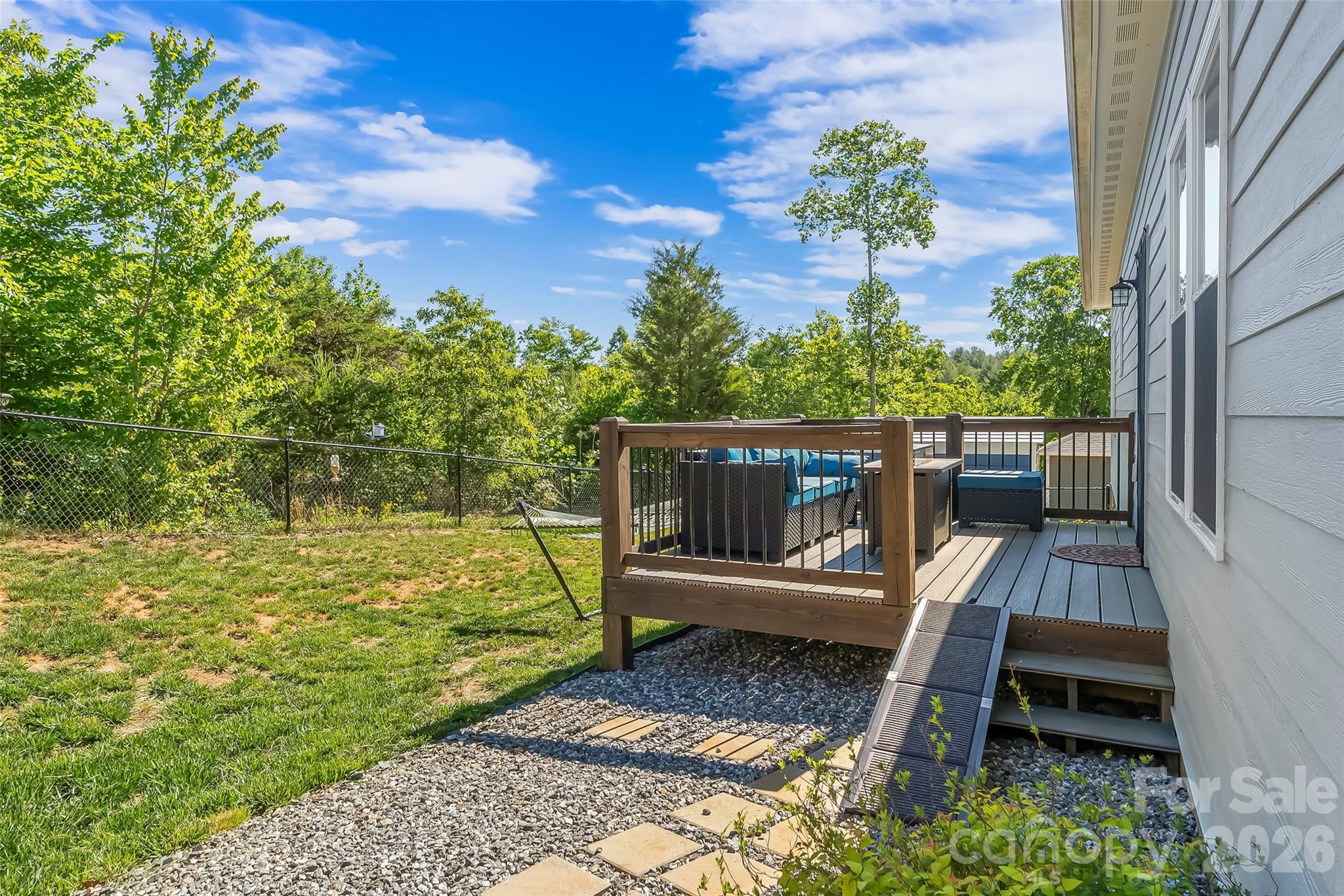 2455 Saratoga Run — Morganton