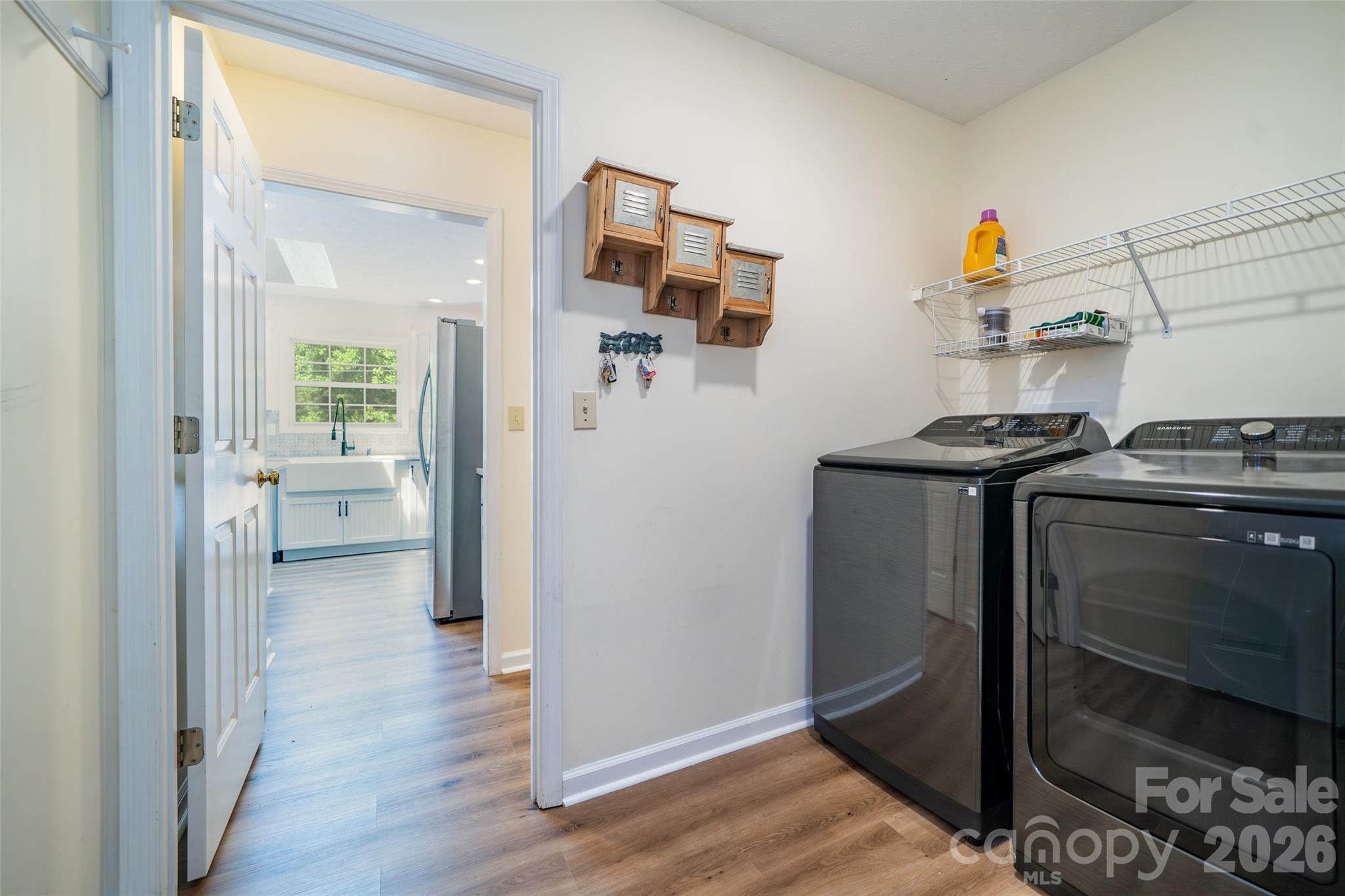 7 Firestone Court — Etowah