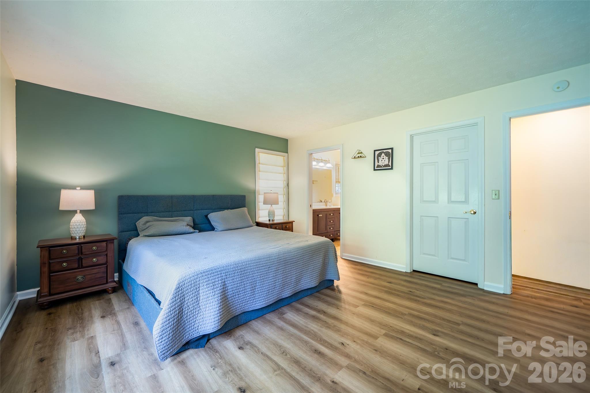7 Firestone Court — Etowah