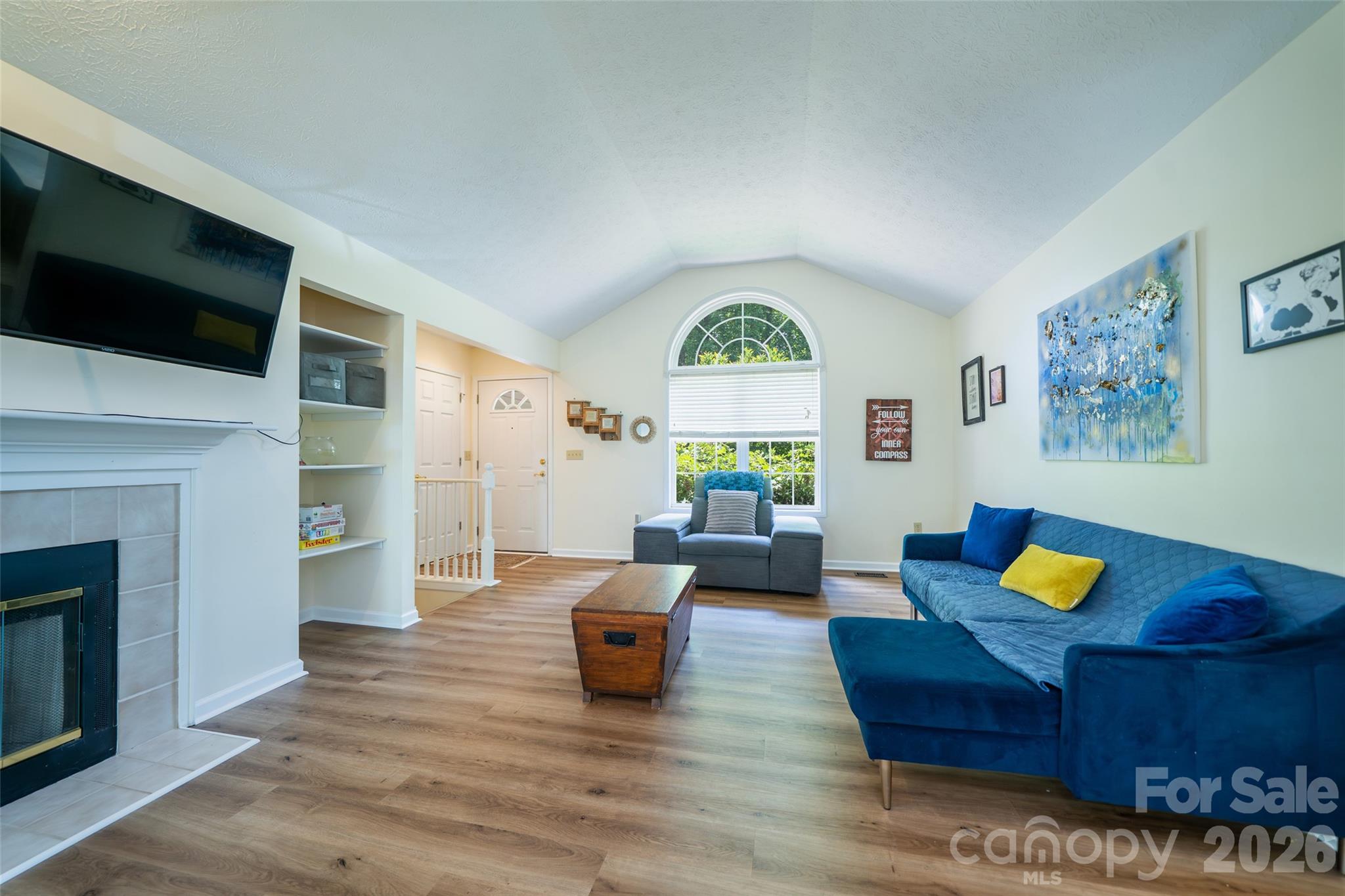 7 Firestone Court — Etowah