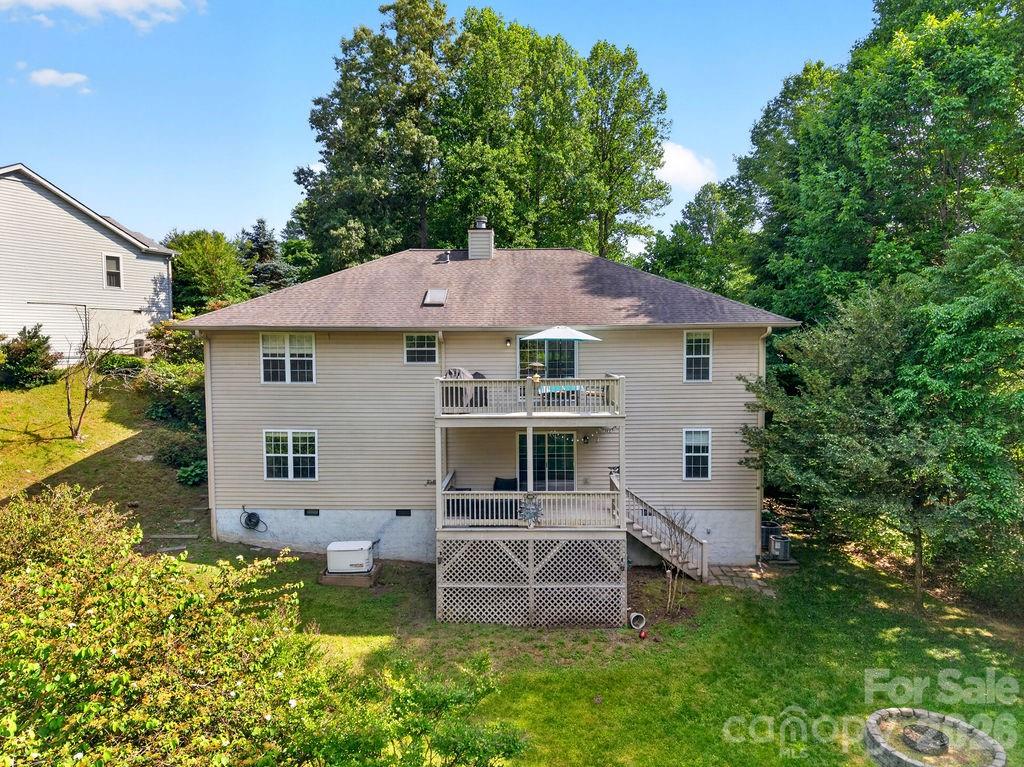 7 Firestone Court — Etowah