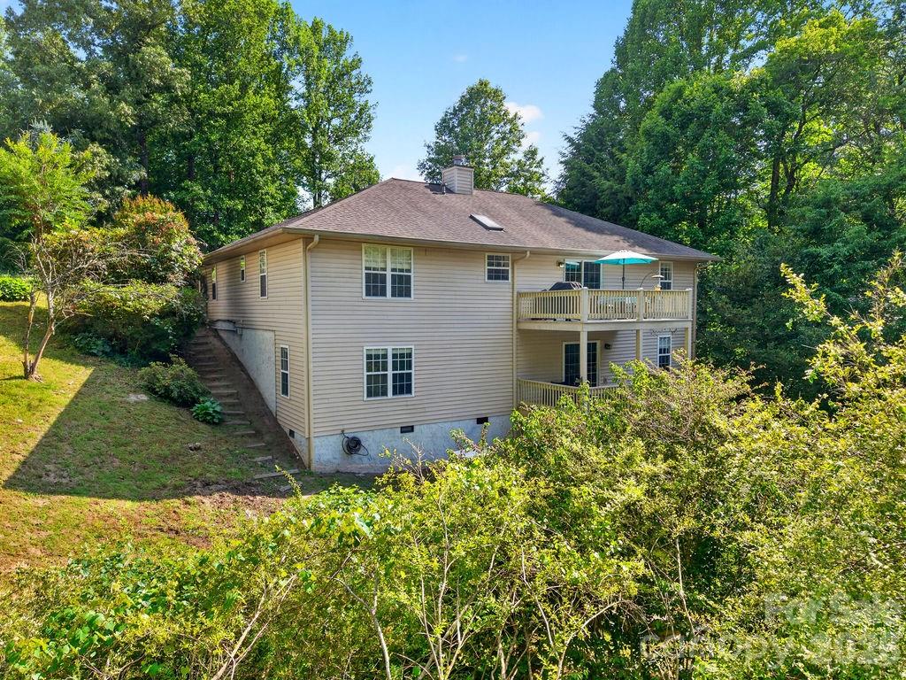 7 Firestone Court — Etowah