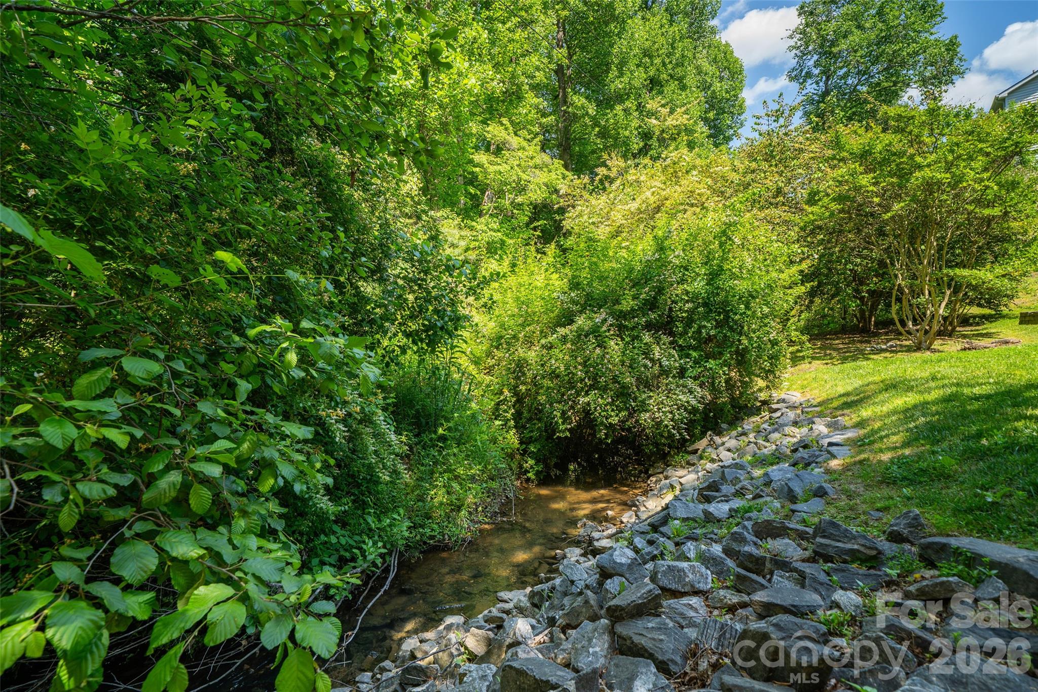 7 Firestone Court — Etowah