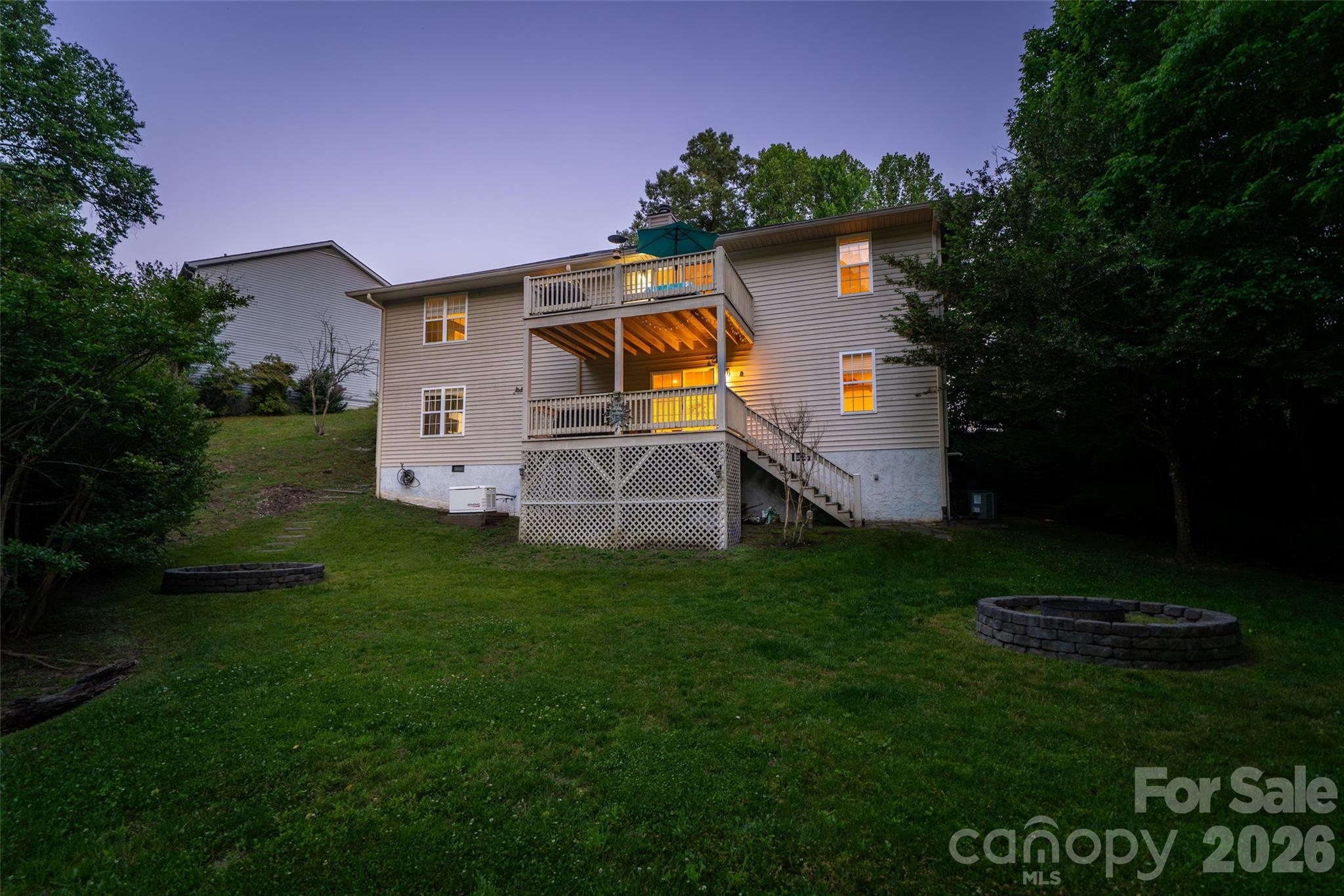 7 Firestone Court — Etowah