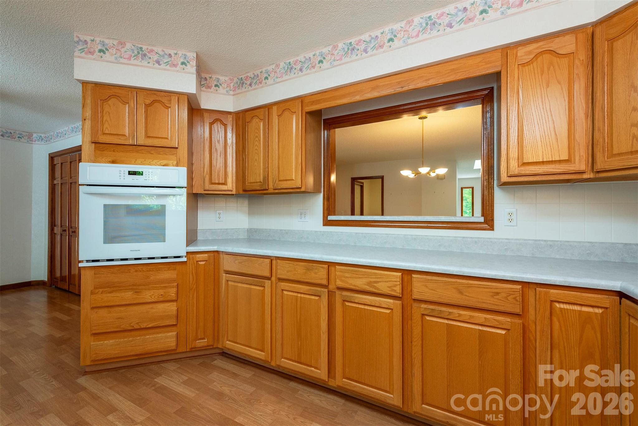 29 Hillcreek Drive — Asheville