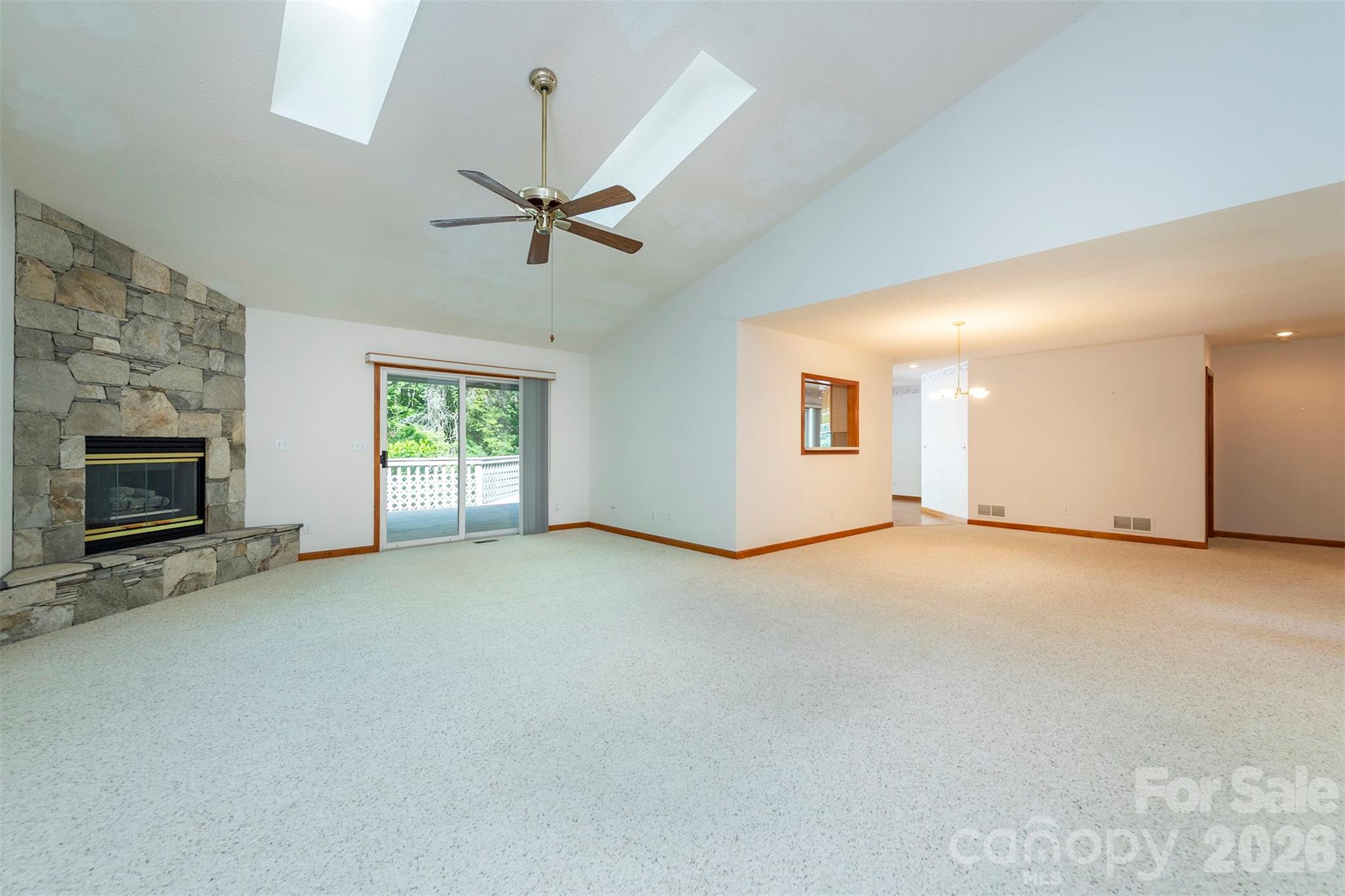 29 Hillcreek Drive — Asheville