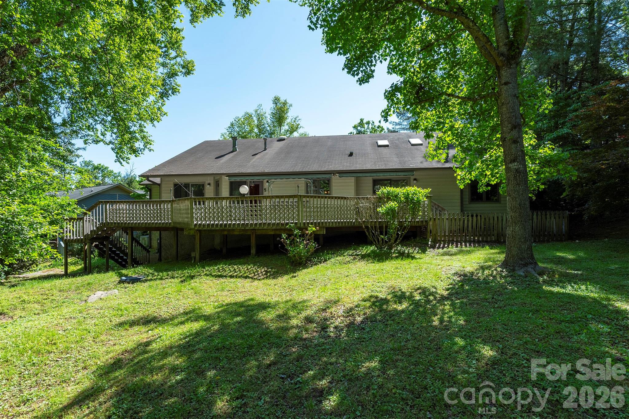 29 Hillcreek Drive — Asheville