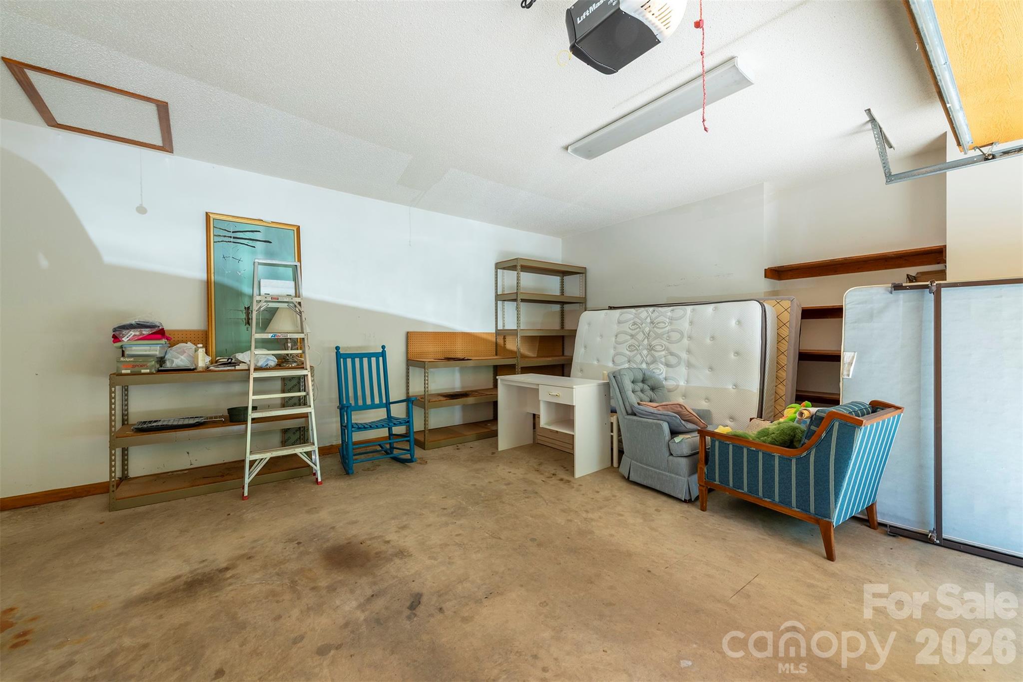 29 Hillcreek Drive — Asheville