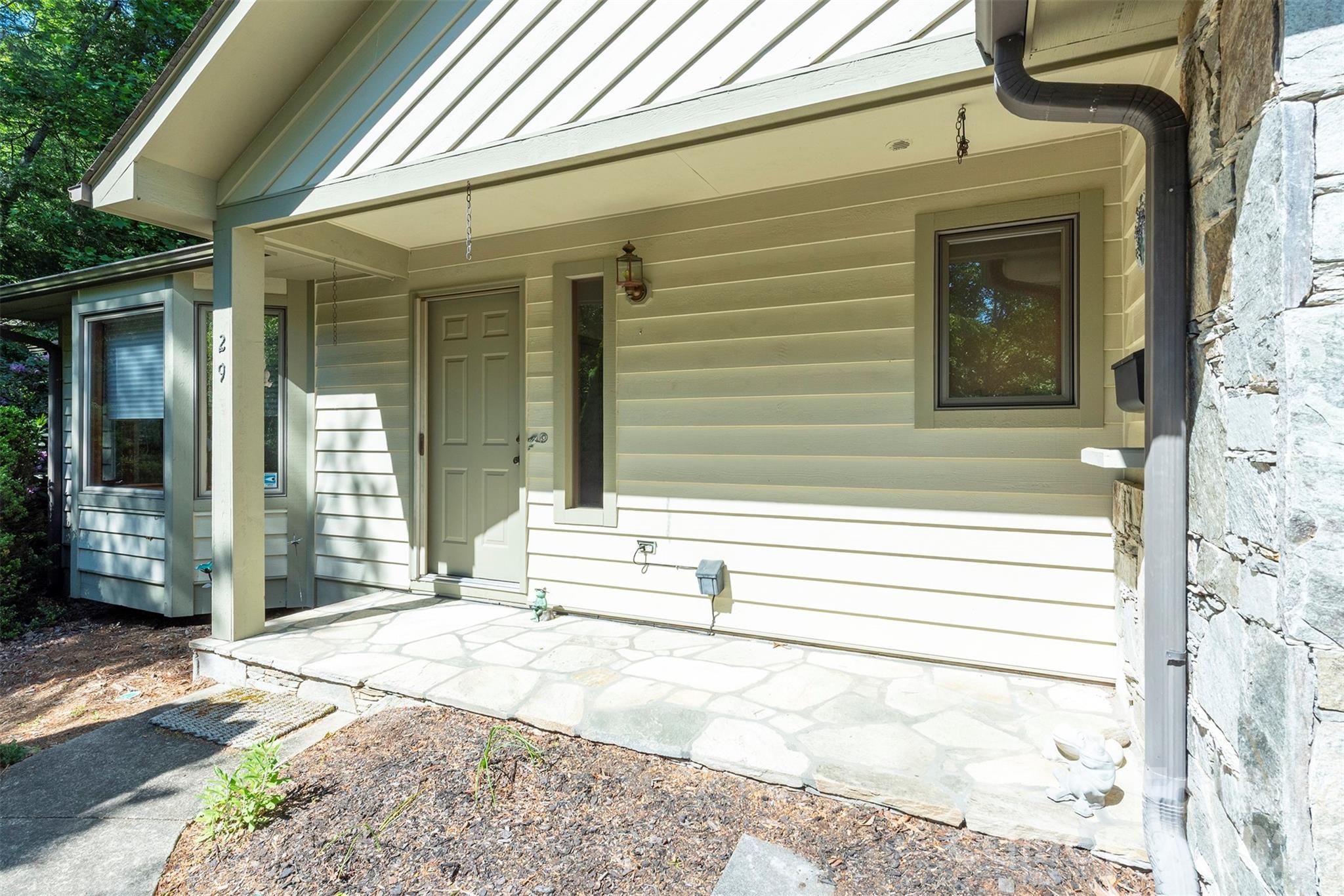 29 Hillcreek Drive — Asheville