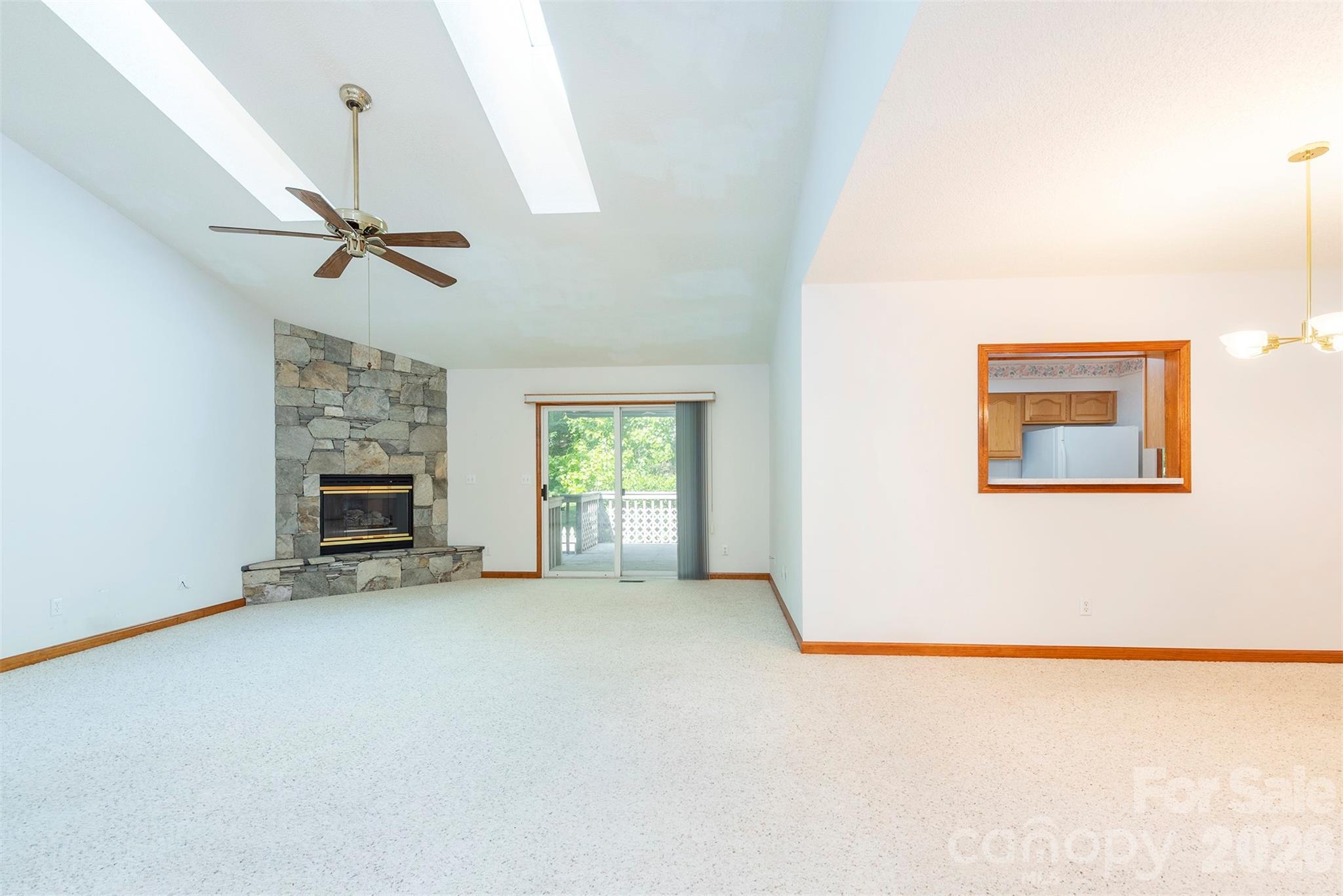 29 Hillcreek Drive — Asheville