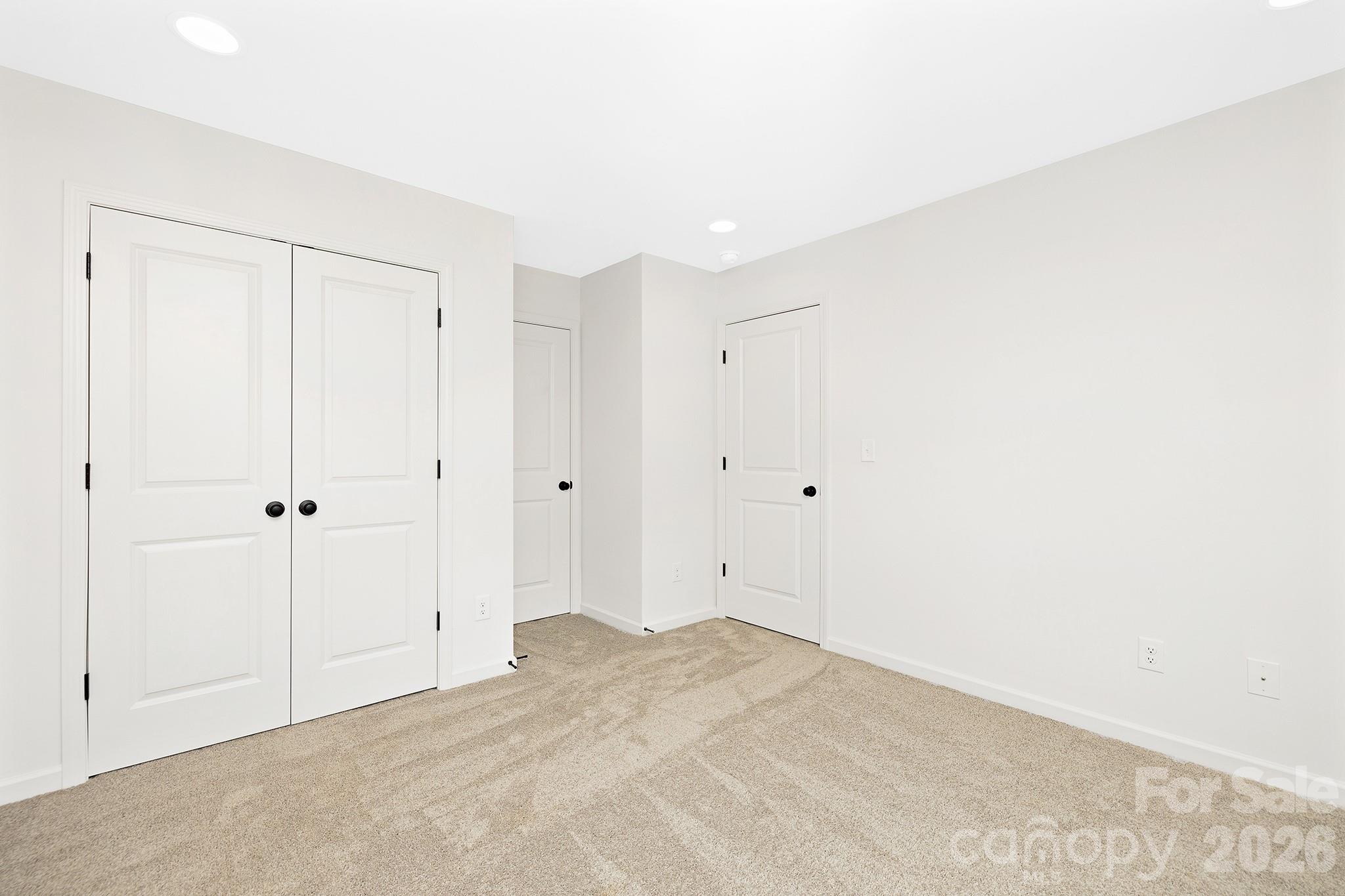 2920 Capitol Drive — Charlotte