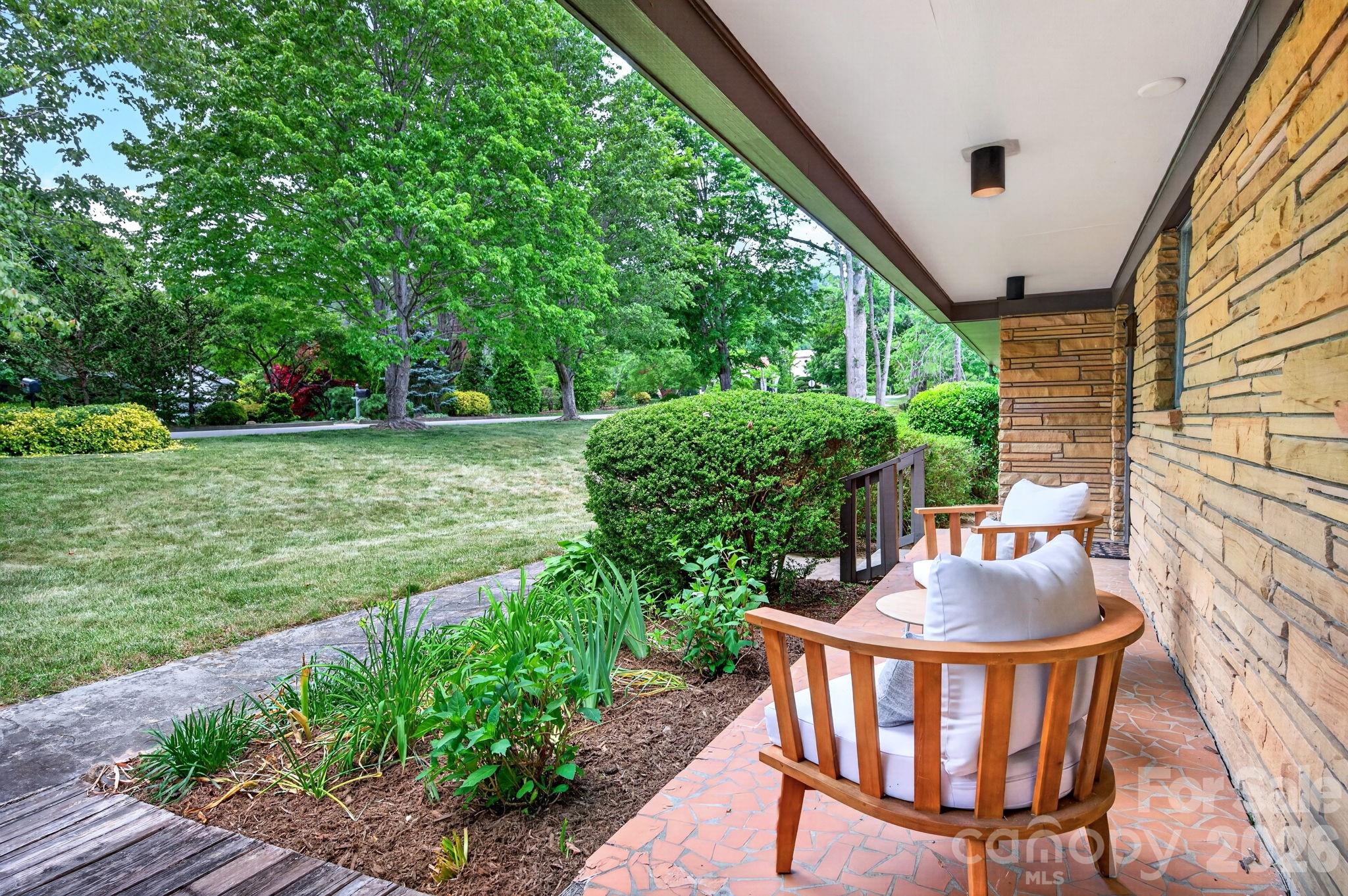 99 Marlborough Road — Asheville