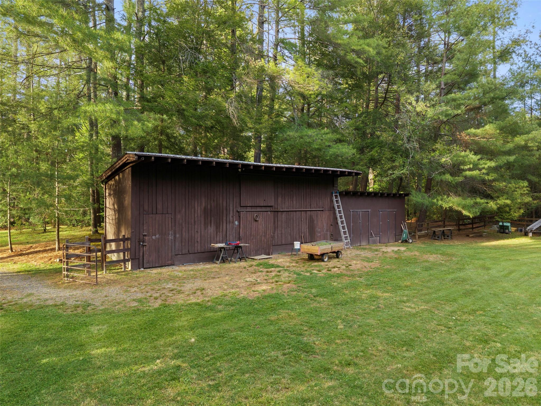 436 Vanderbilt Road — Biltmore Forest
