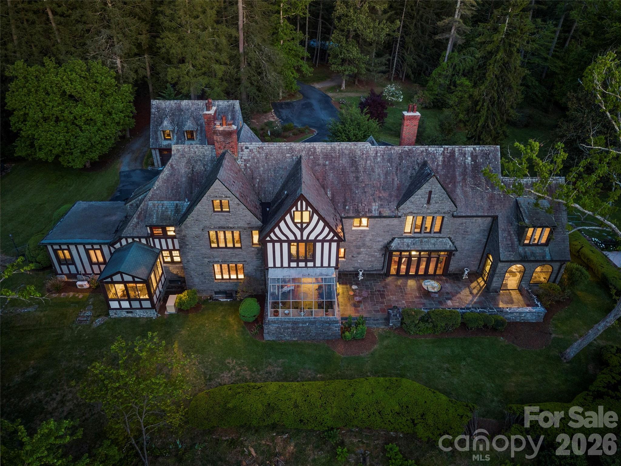 436 Vanderbilt Road — Biltmore Forest