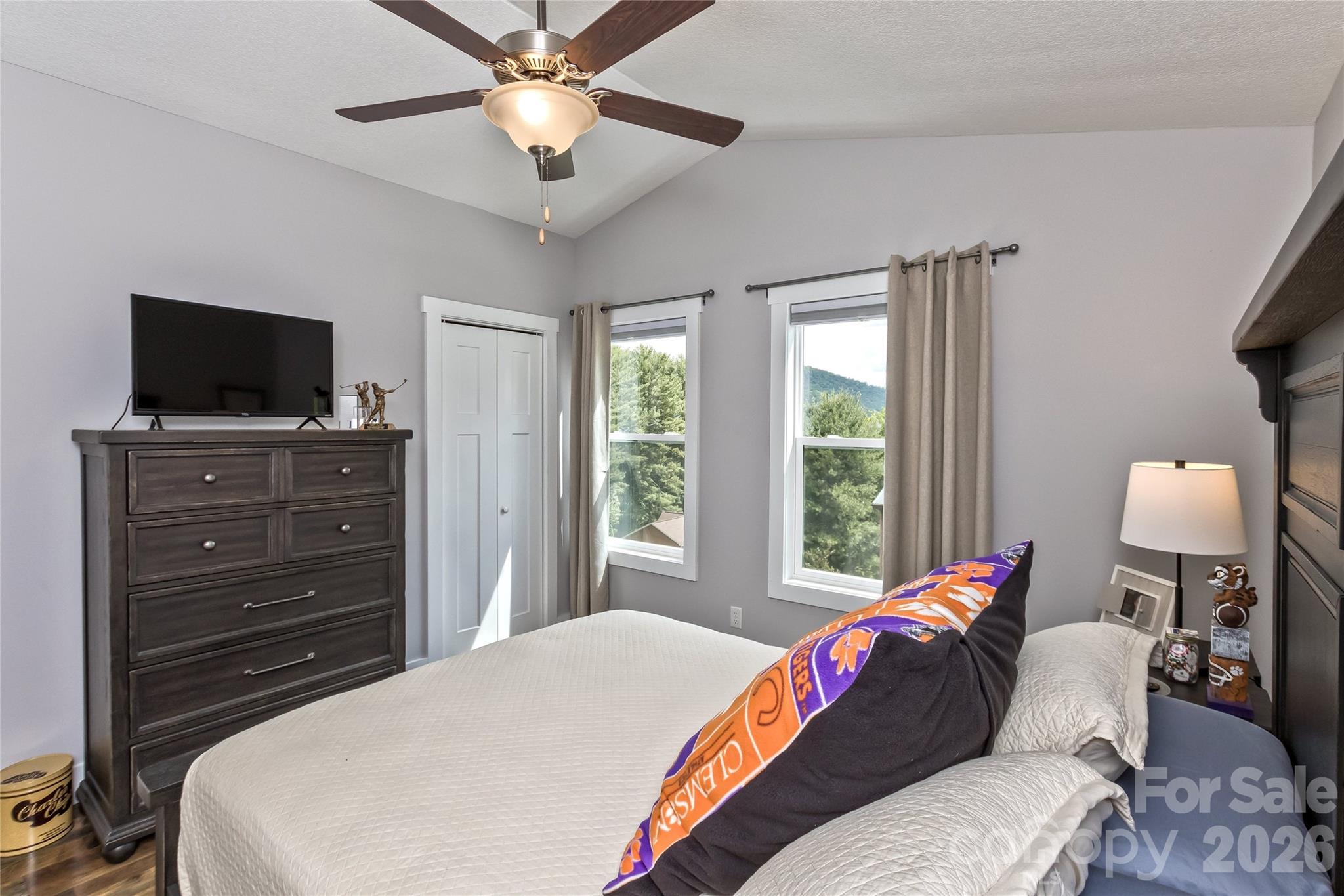 206 Linsonwood Road — Waynesville