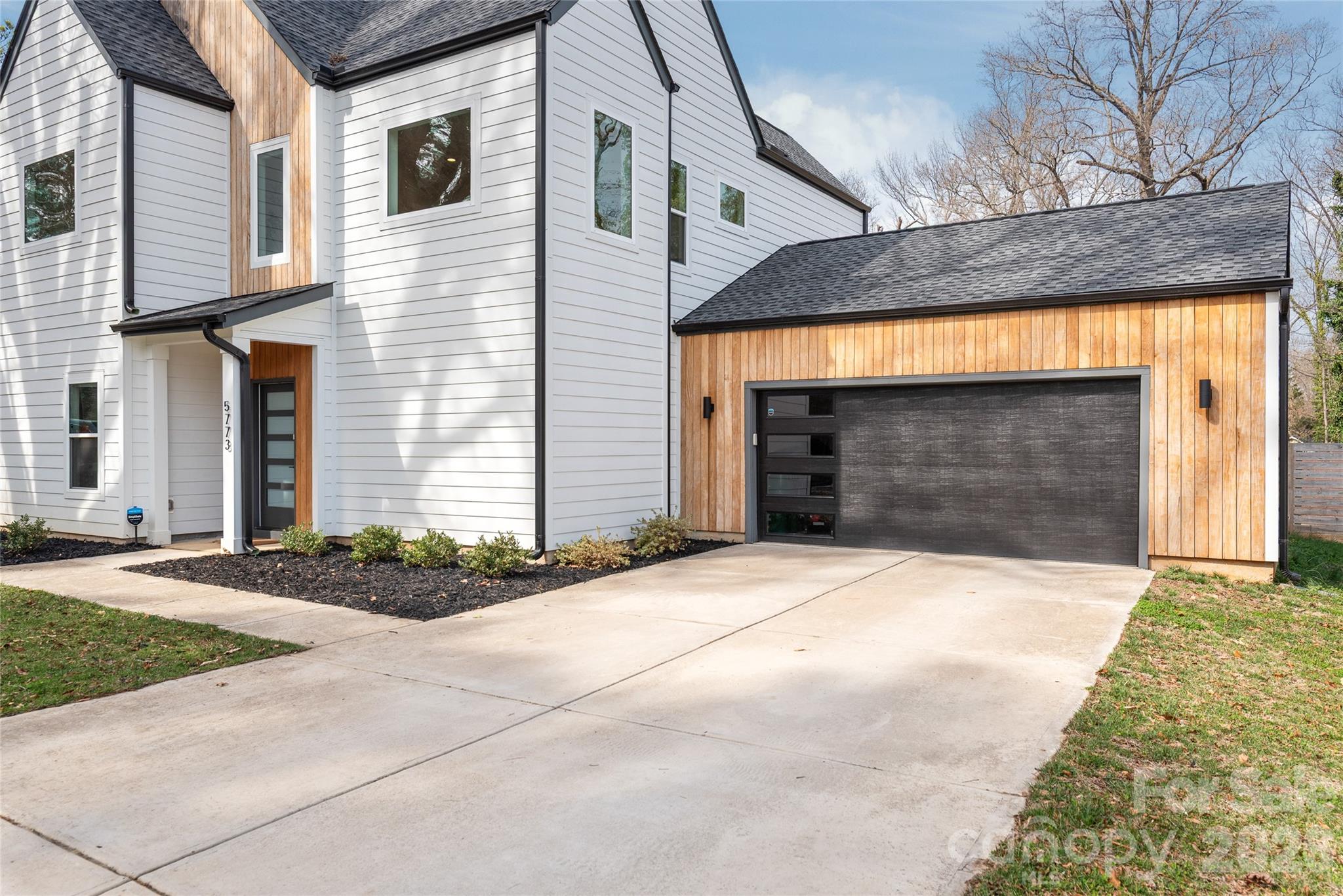 5773 Stephanie Street — Charlotte