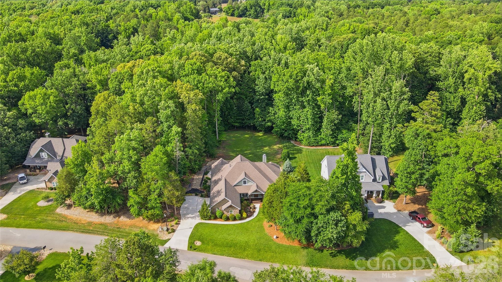 670 Arrow Point Lane — Davidson